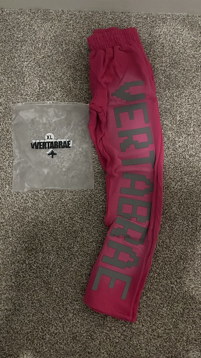 Vertabrae Vertabrae Pink Sweatpants Size XL Size US 36 / EU 52 - 1 Thumbnail