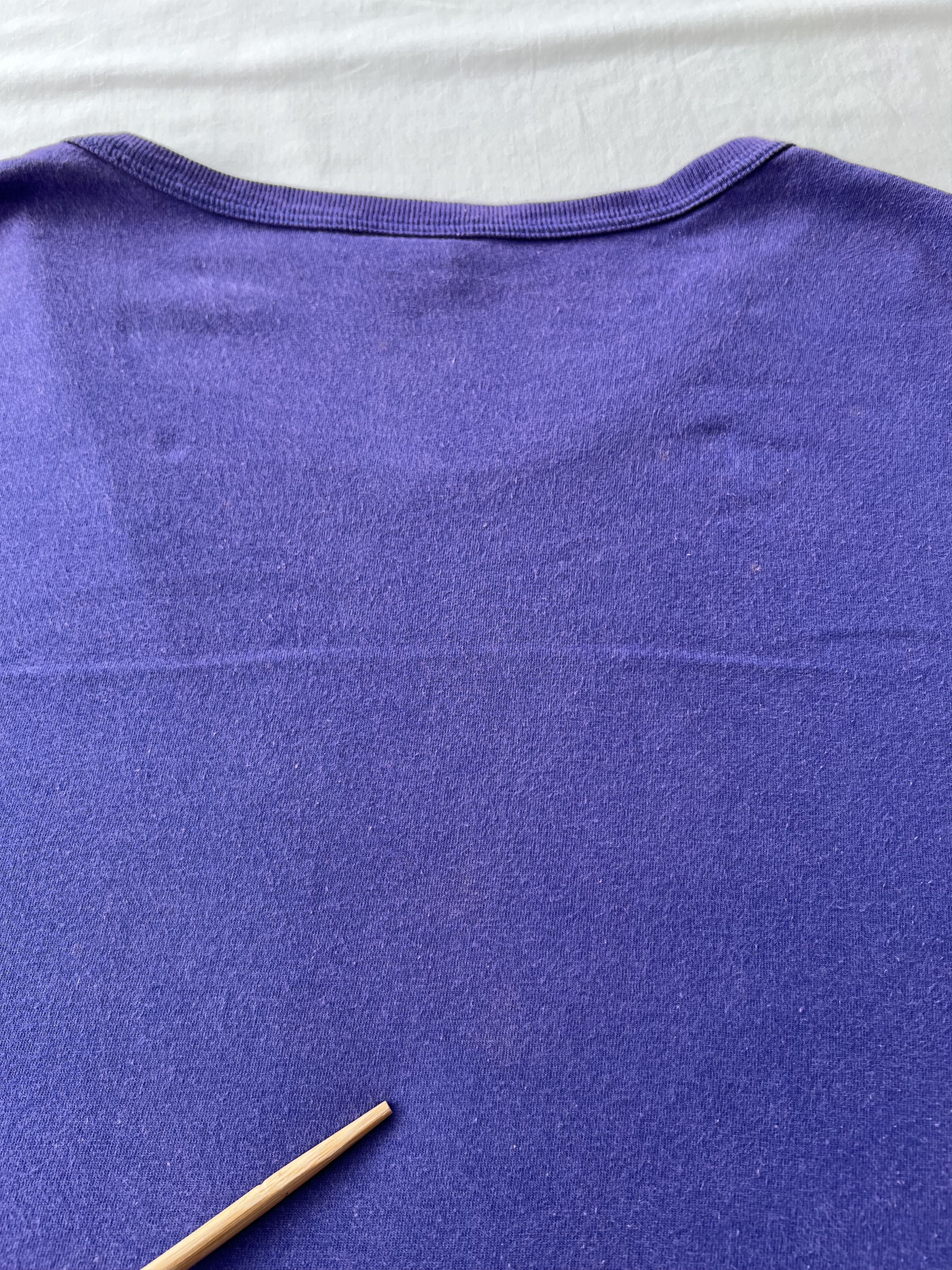 Cartoon Network Vintage 1989 Wallace and Gromit Cartoon Purple T-shirt Size US XL / EU 56 / 4 - 16 Thumbnail