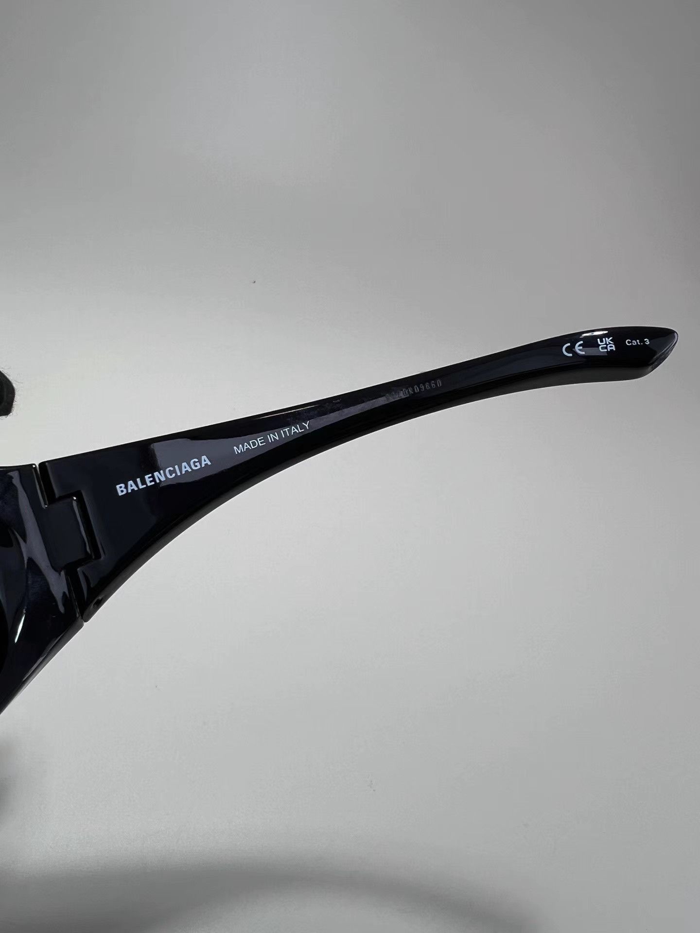 Balenciaga BALENCIAGA GOTHAM CAT Black Sunglasses Size ONE SIZE - 5 Thumbnail