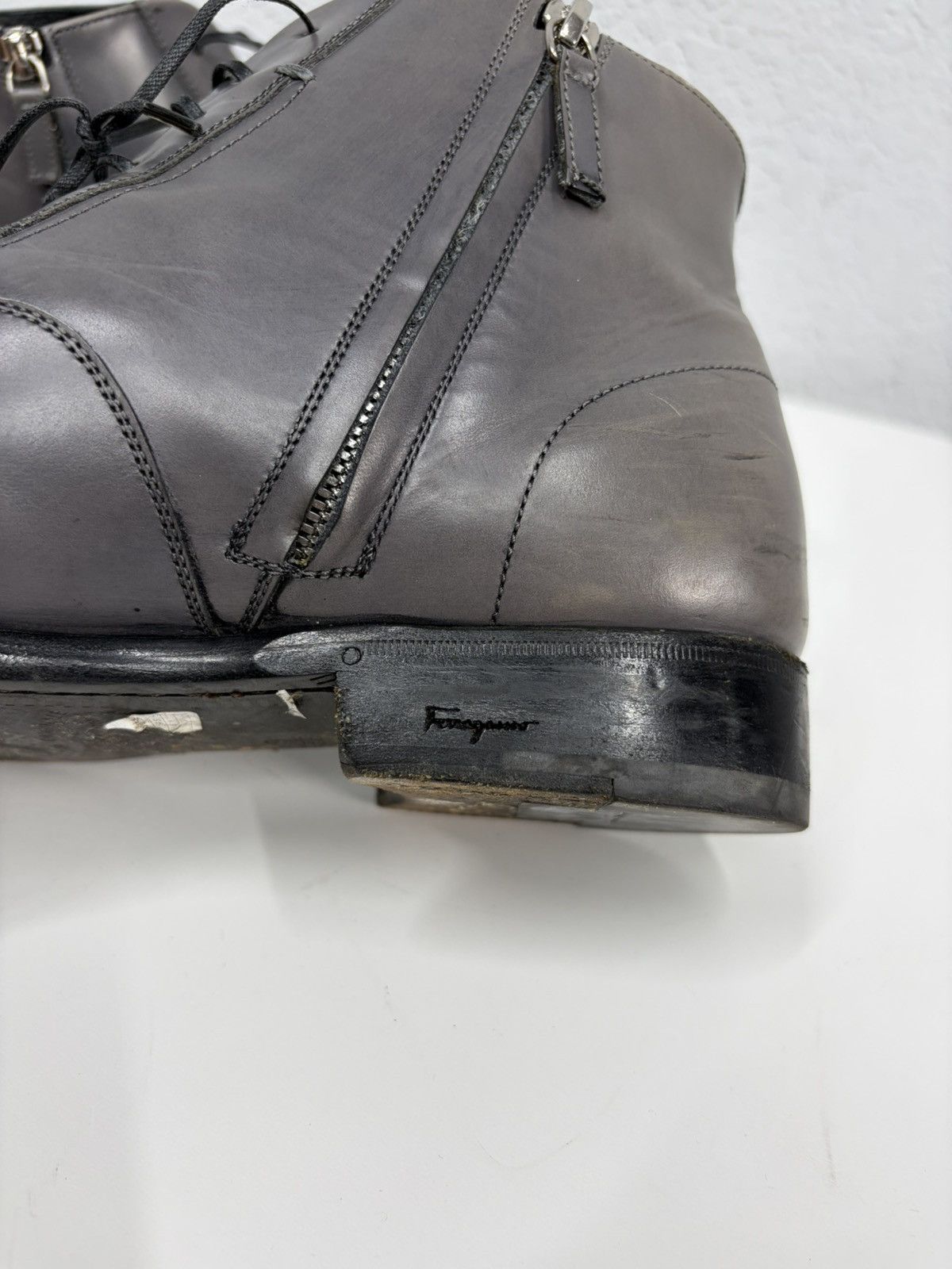 Salvatore Ferragamo Salvatore Feragamo Classic Distressed Leather Black Boots Size US 9.5 / EU 42-43 - 8 Thumbnail