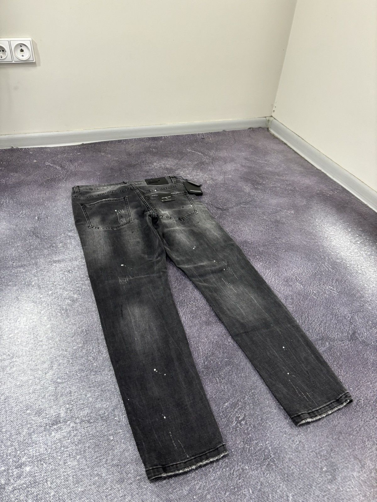 Dsquared2 Dsquared2 Distressed Denim NEW Black Luxury Slim Jeans Size US 30 / EU 46 - 9 Thumbnail