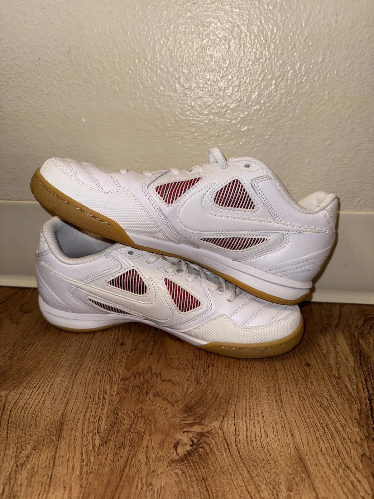 Nike Nike SB Gato Supreme White Size US 7 / EU 40 - 7 Thumbnail