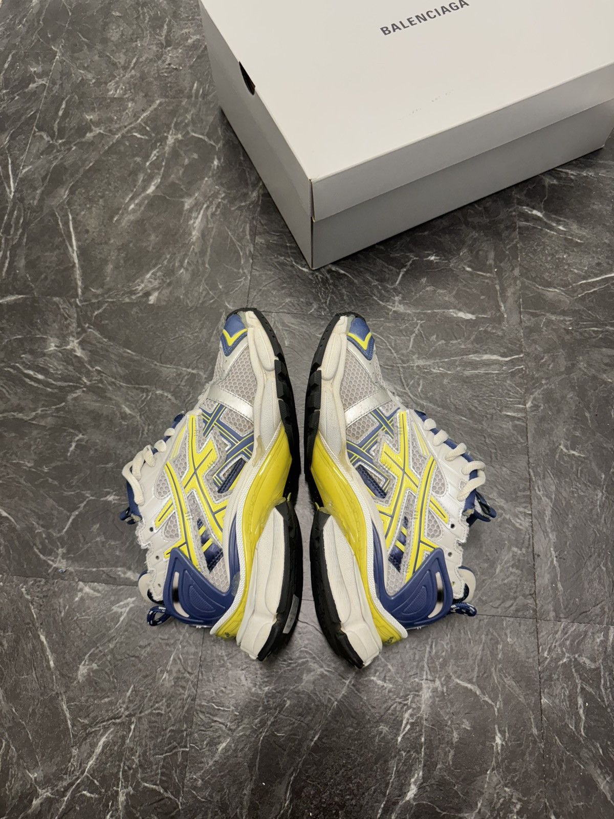 Balenciaga Balenciaga Runner Sneakers Size US 8 / EU 41 - 3 Thumbnail