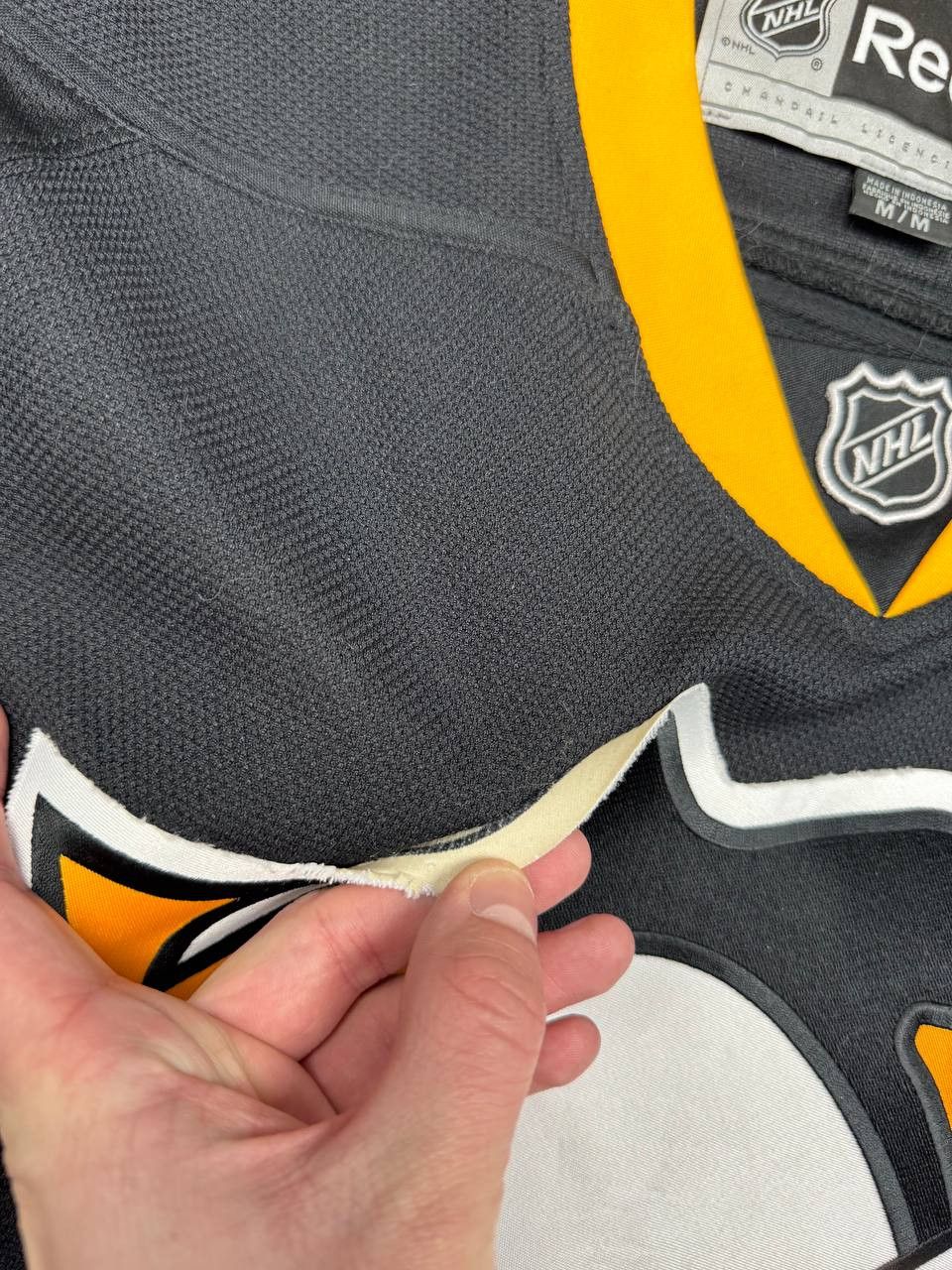 Other Reebok Pittsburgh Penguins #78 CROSBY Hockey Jersey size M Size US M / EU 48-50 / 2 - 6 Thumbnail
