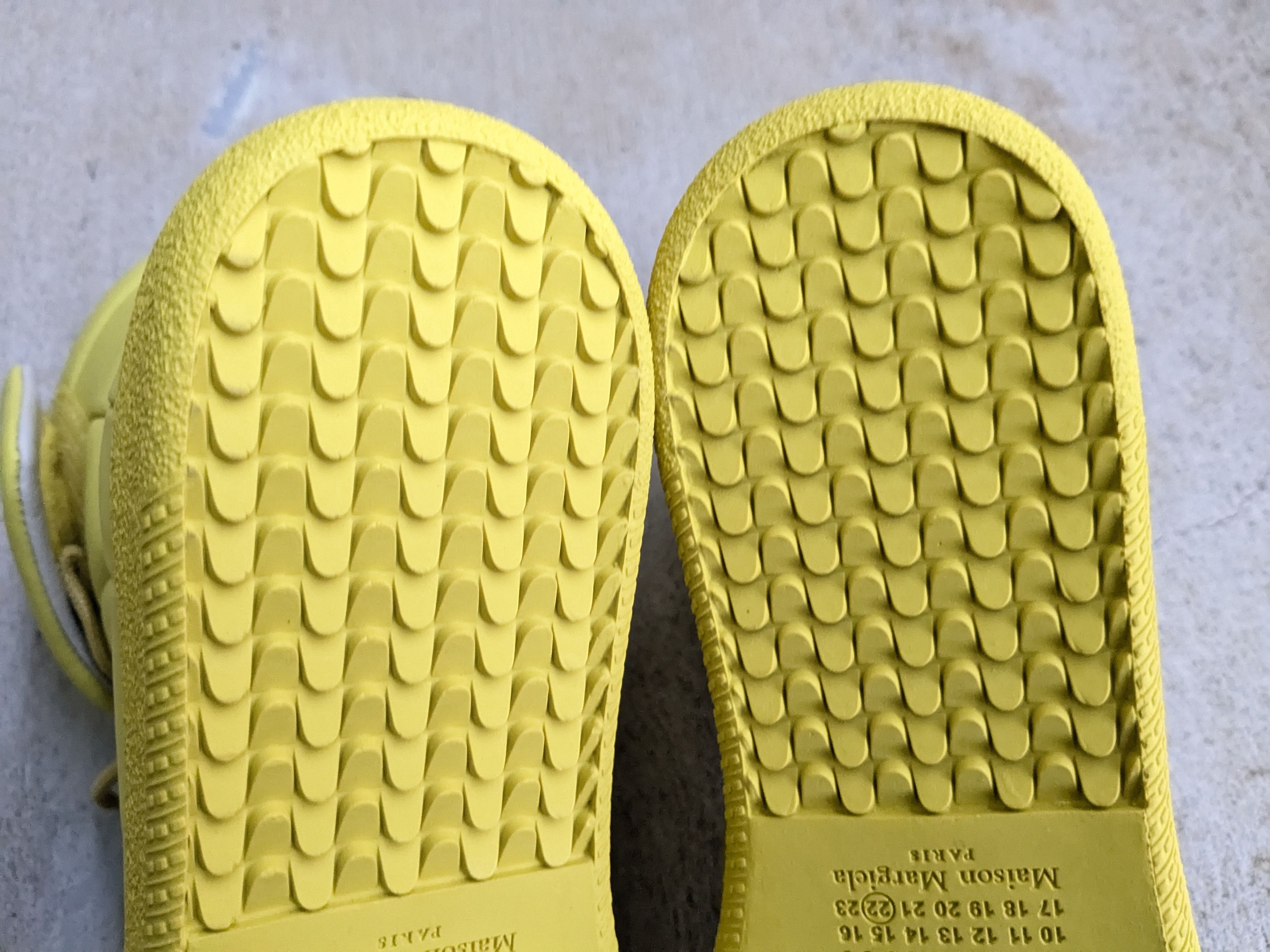 Maison Margiela Maison Margiela Future Neon Yellow 10 43 High Tops Leather Size US 10 / EU 43 - 19 Thumbnail