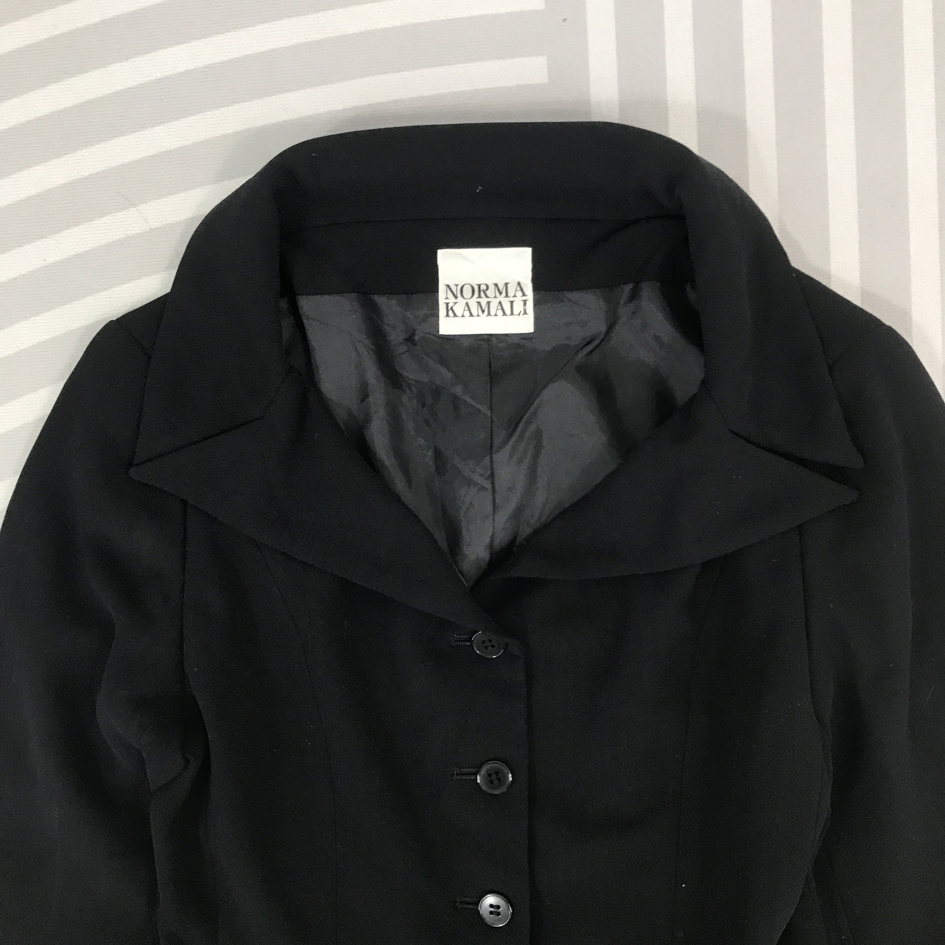 Designer × Japanese Brand × Vintage Vintage Norma Kamali button up blazer coat Jacket Size S / US 4 / IT 40 - 2 Thumbnail