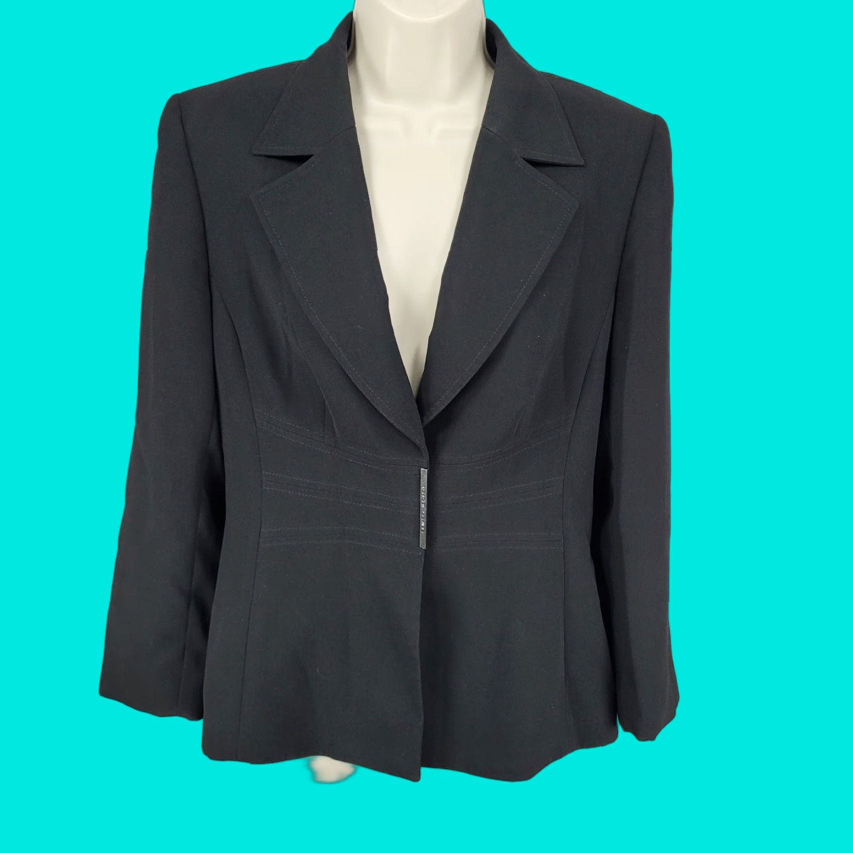 Vintage Tahari Black Snap Front Ventless Lined Notch Blazer Suit Formal Jacket Size 8 Size M / US 6-8 / IT 42-44 - 1 Thumbnail