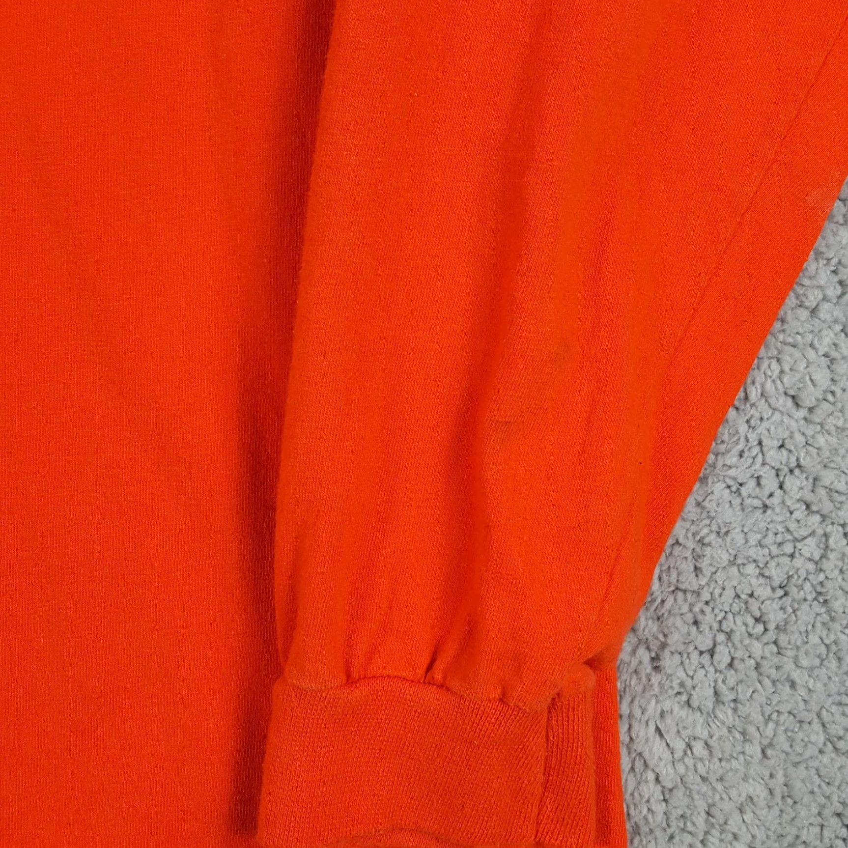 Nike VINTAGE Nike College T-Shirt Men Medium Orange 90s Retro University Football Basketball Size US M / EU 48-50 / 2 - 6 Thumbnail