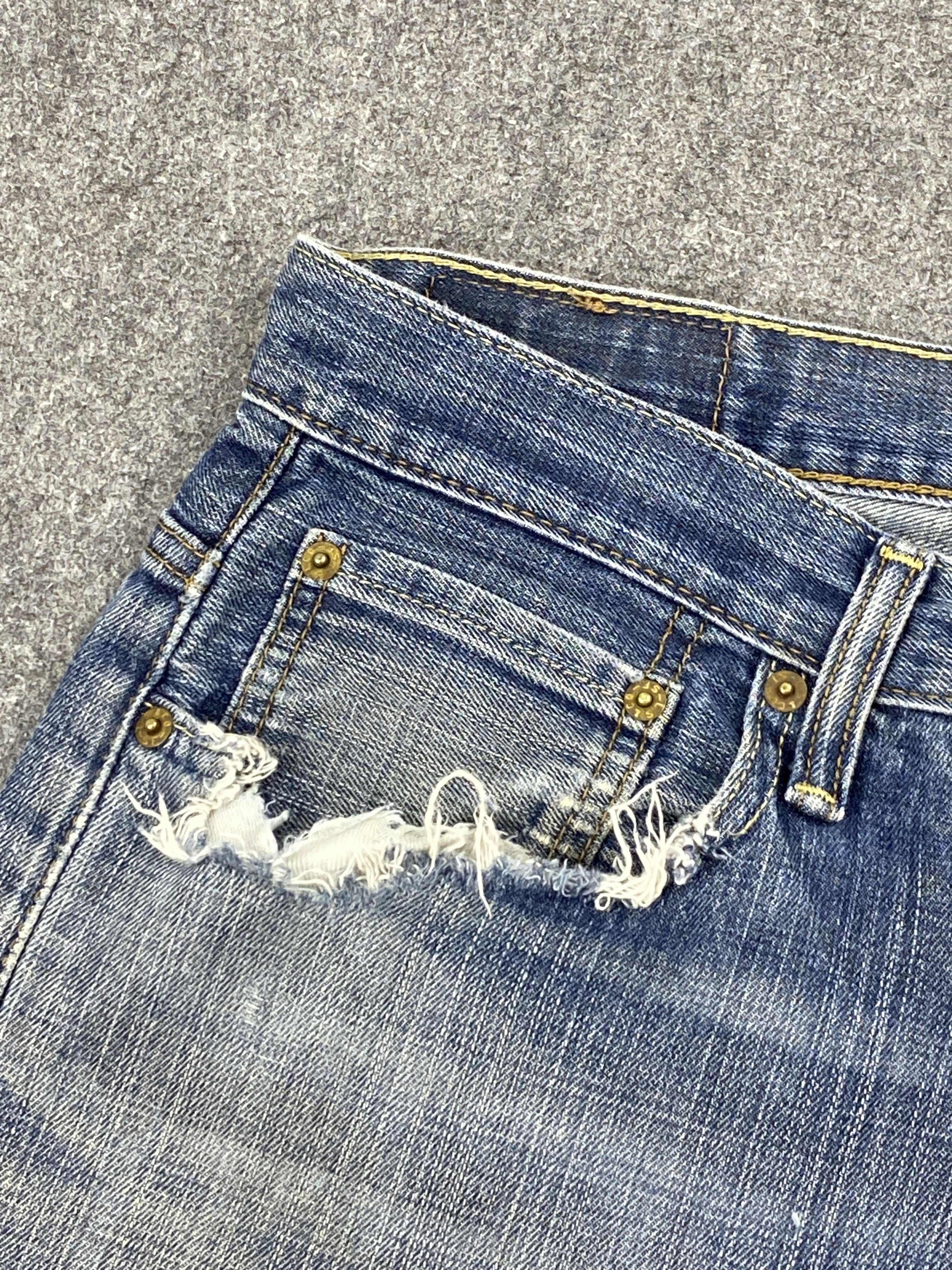 Levi's × Vintage Vintage Levi's 569 Faded Blue Jeans DP2327 Size US 34 / EU 50 - 10 Thumbnail