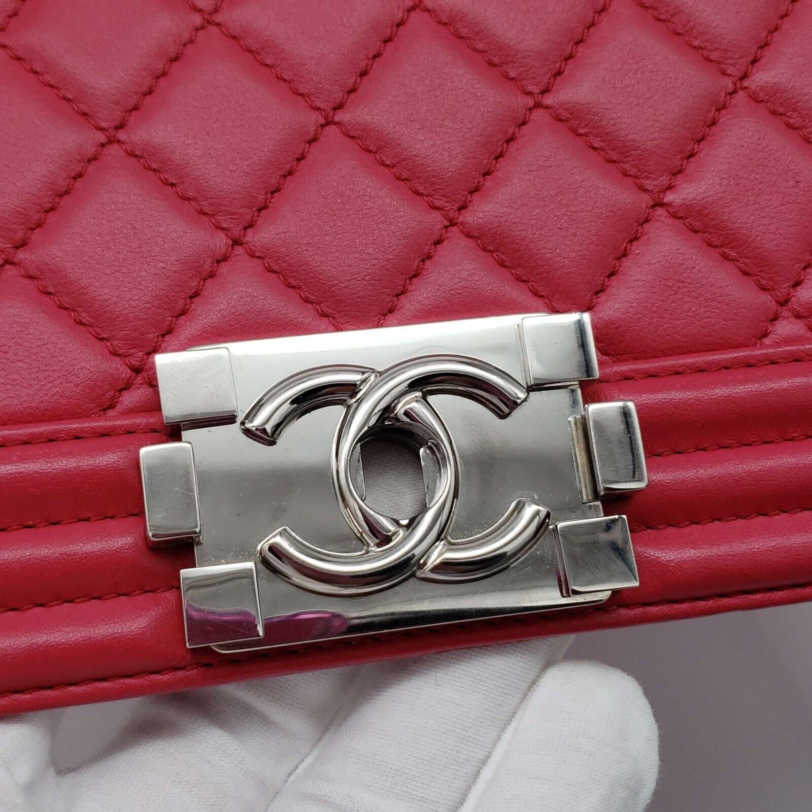 Chanel Authentic CHANEL Boy Leather Shoulder Bag 2550-080524 Size ONE SIZE - 16 Thumbnail