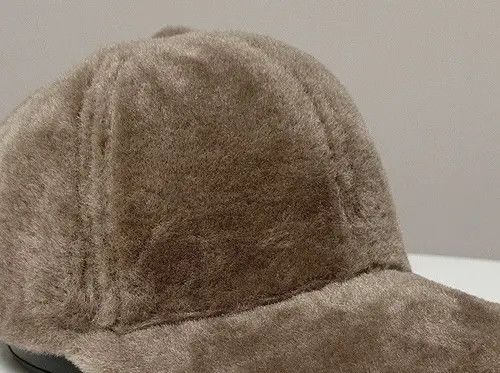 VIBE Outdoor retro faux fur fluffy teddy ball cap hat Size ONE SIZE - 3 Thumbnail
