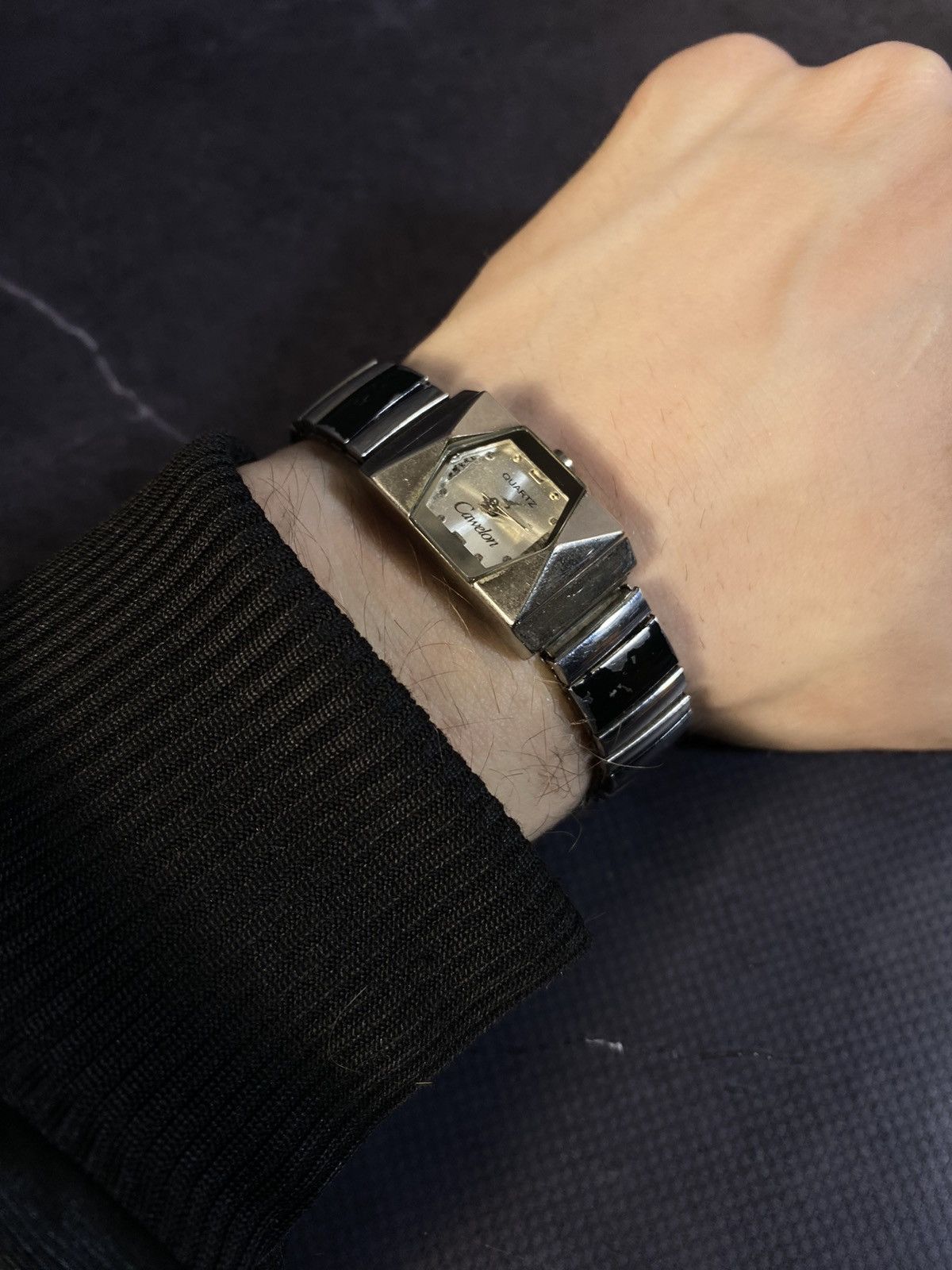 Vintage Futuristic Quartz Two-Tone Watch Japanese Brand Size ONE SIZE - 2 Thumbnail
