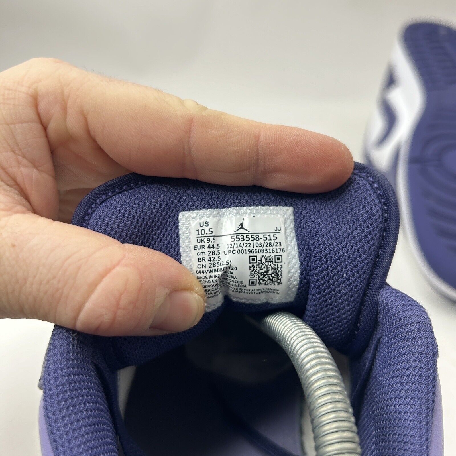 Nike Nike Air Jordan 1 Retro Low “Sky J Purple/Blueberry” 2023 Size US 10.5 / EU 43-44 - 8 Thumbnail