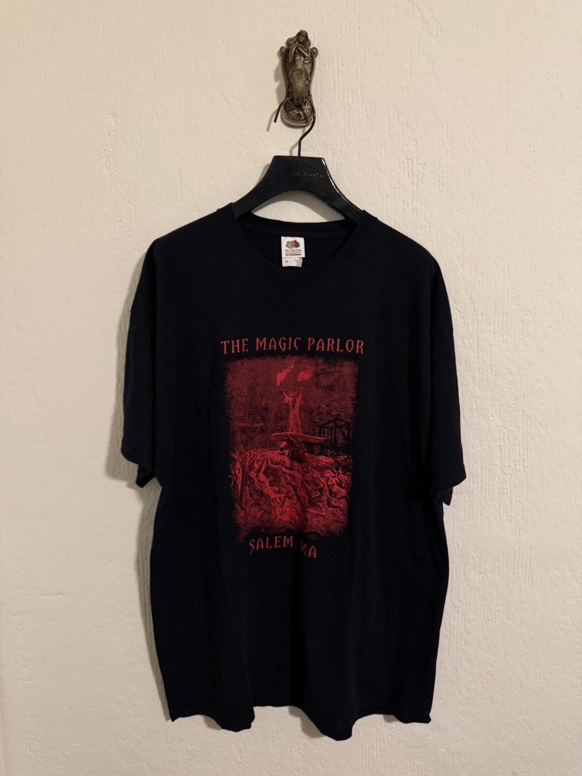 Vintage 90’s gothic witch “Salem, MA” t shirt size XL
