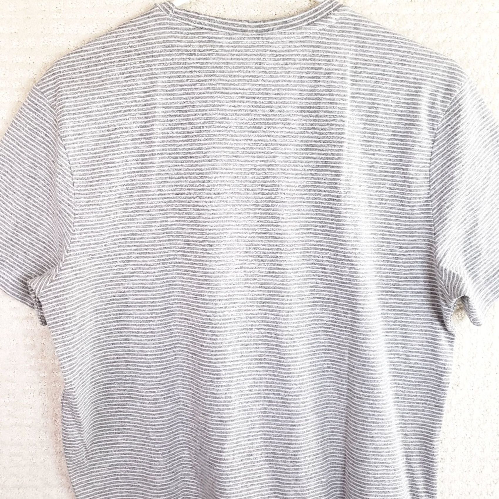 Marcs Marc Anthony Slim Fit Luxury Crew Neck Short Sleeve T-Shirt M Gray White Striped Mens Shirt Size US M / EU 48-50 / 2 - 6 Thumbnail