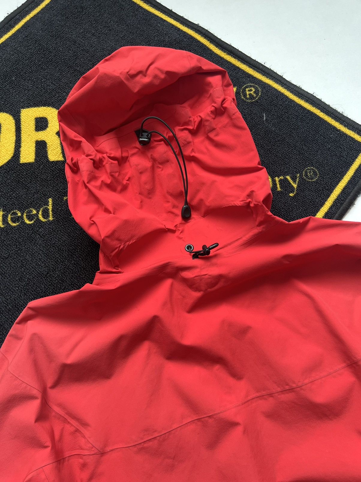 Arc'teryx Vintage Arcteryx Aplha LT Gore-Tex Pro Shell Red Jacket Size US S / EU 44-46 / 1 - 21 Thumbnail