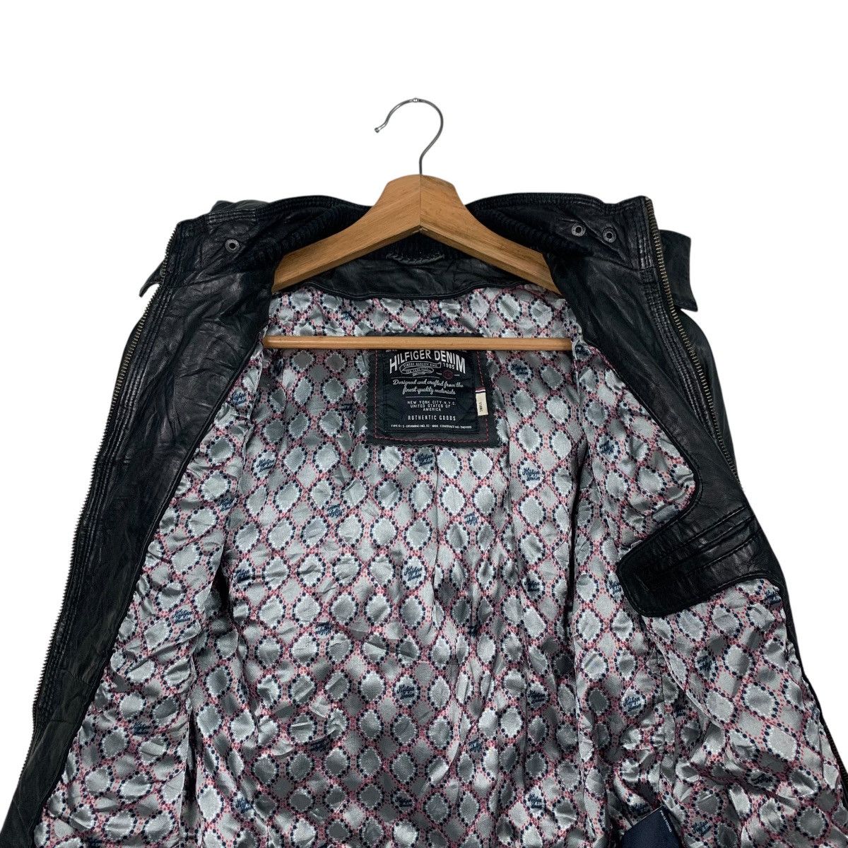 Tommy Hilfiger HILFIGER DENIM Sheepskin Leather Hooded Jacket #2561-C116 Size S / US 4 / IT 40 - 12 Thumbnail