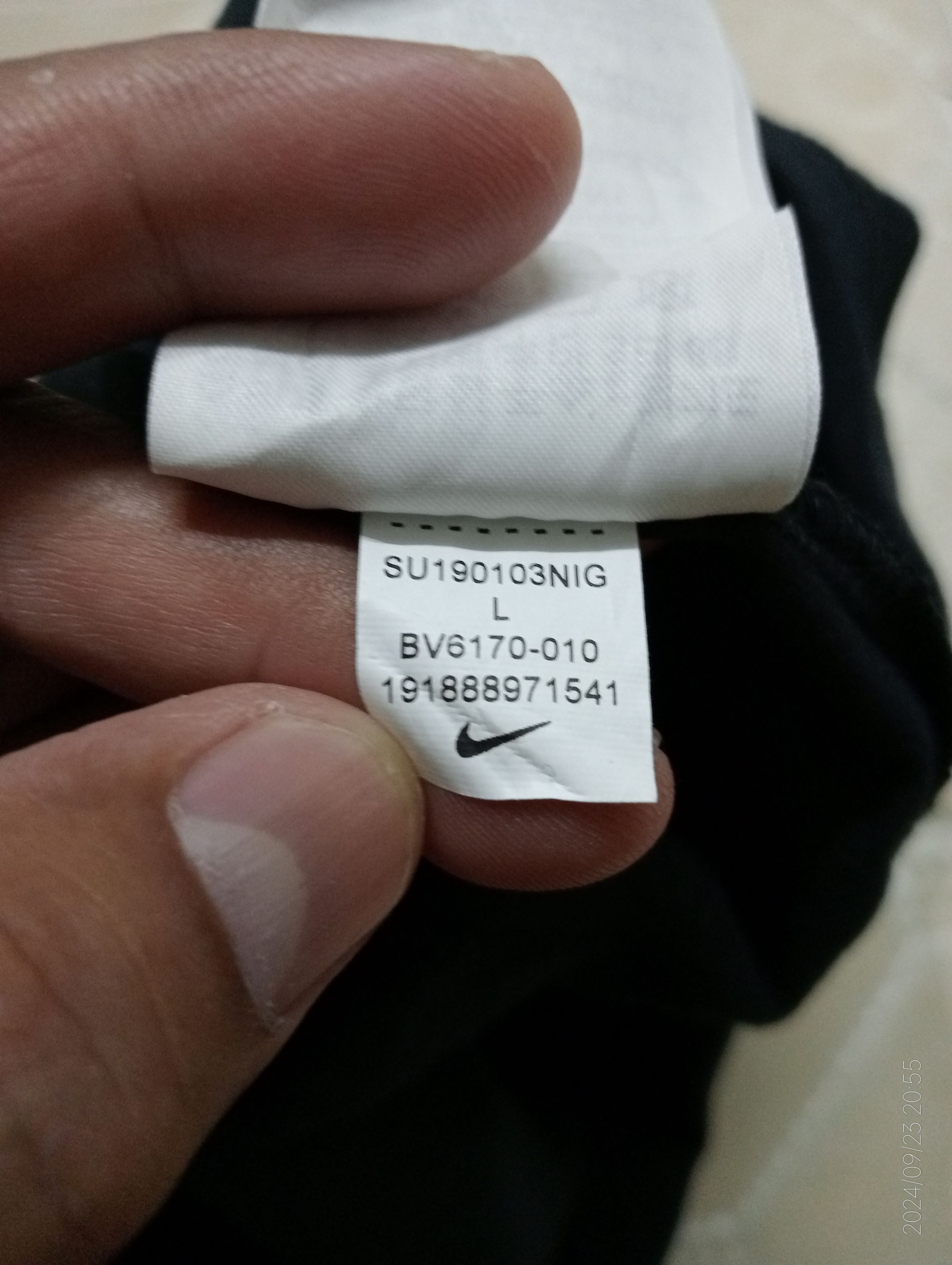 Nike The Nike Tee Size US S / EU 44-46 / 1 - 6 Thumbnail