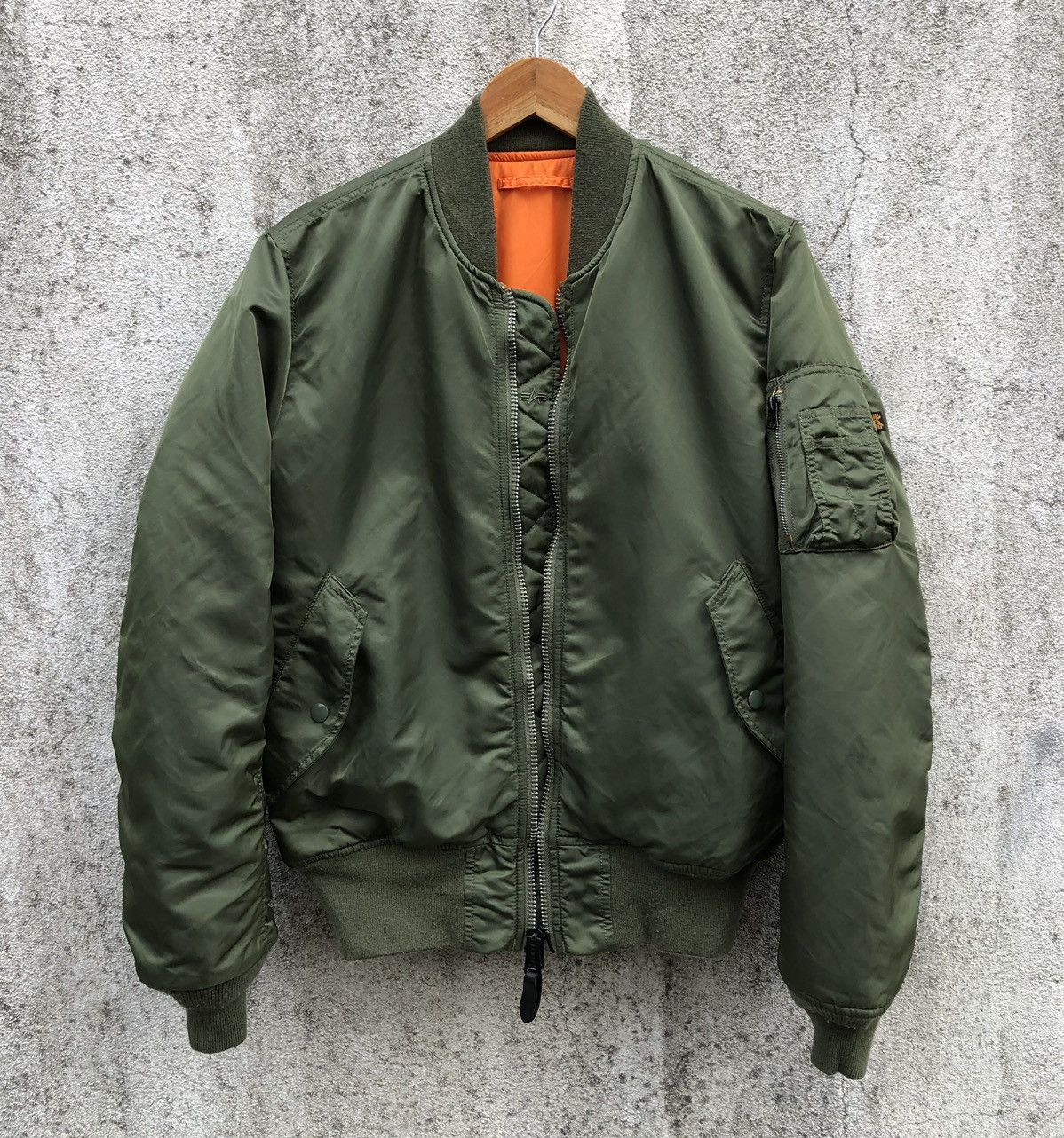 Alpha Industries Flyers Man Intermediate Ma-1 Bomber Jacket