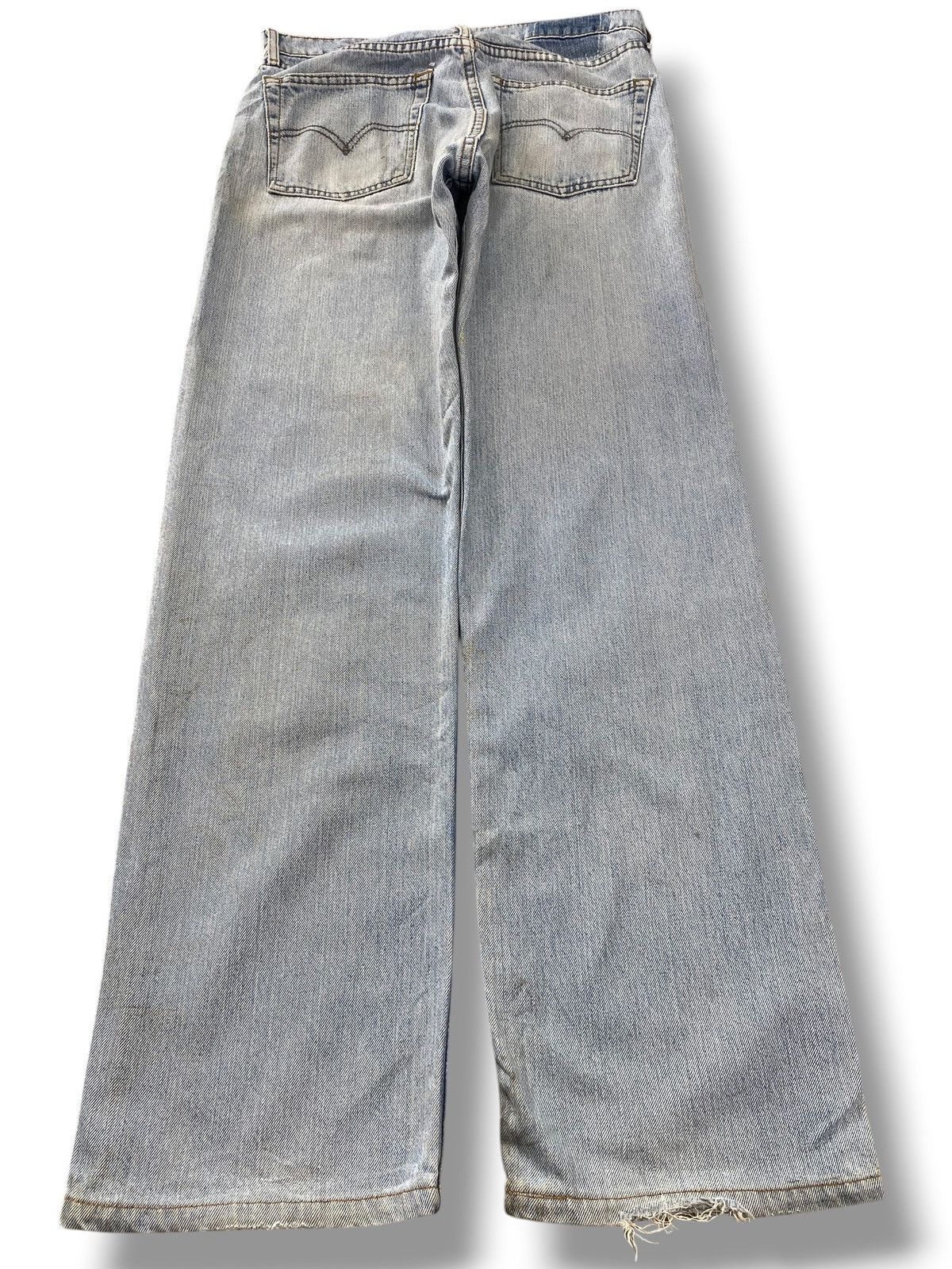 Levi's Levi’s Vintage Light Wash Straight Leg Style Jeans Size US 32 / EU 48 - 3 Thumbnail