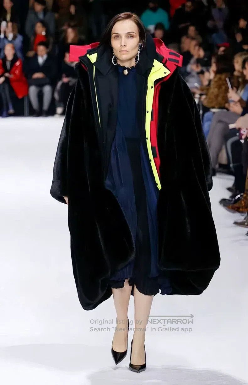 Balenciaga Balenciaga Teddy Fur Coat Size S / US 4 / IT 40 - 1 Thumbnail