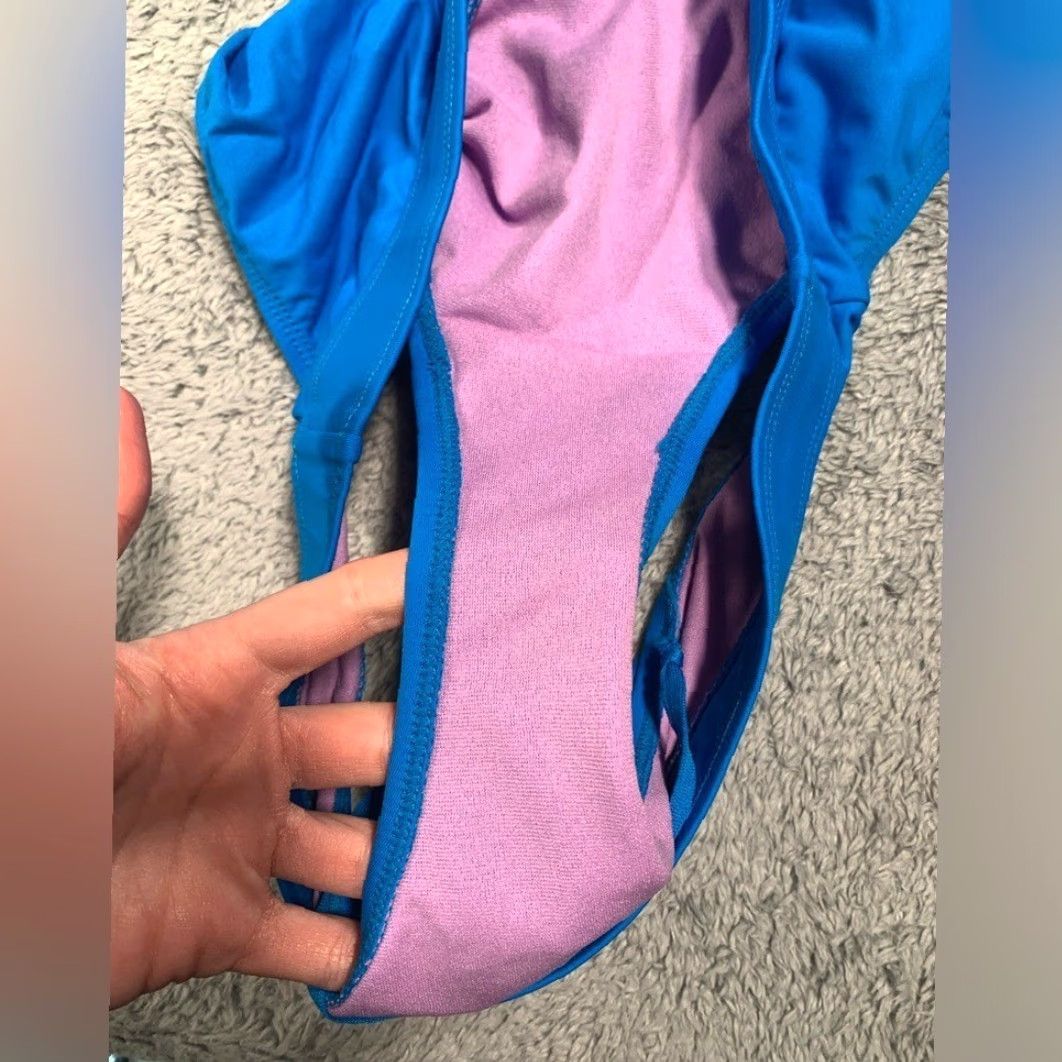 Athleta Athleta Bikini Bottom M Blue Women Regular Medium Bikini Bottom Women Blue Athleta M Size 32" / US 10 / IT 46 - 4 Thumbnail
