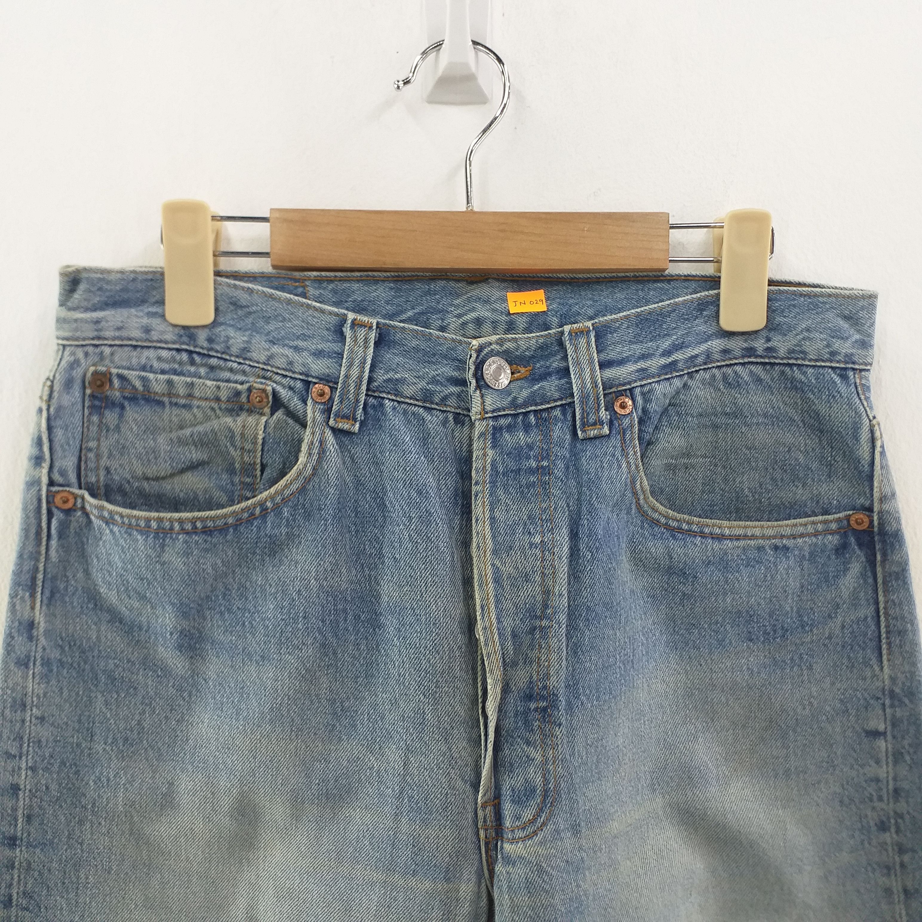 Levi's 90's Levi's 501 Vintage Clothing Distressed 31 x 29.5 -JN029 Size US 31 - 5 Thumbnail