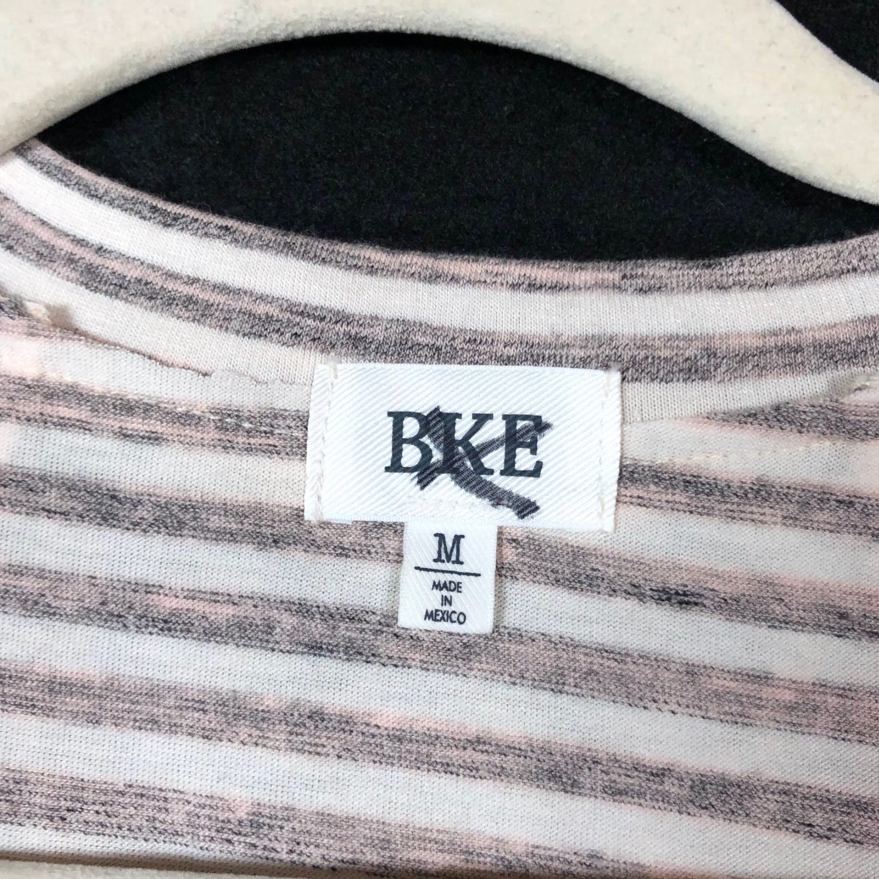 BKE BKE Womens Tank Multicolored Blush Striped V Neck Cotton Blend Stretch M Tank Women Casual Shirt Sets Size M / US 6-8 / IT 42-44 - 6 Thumbnail
