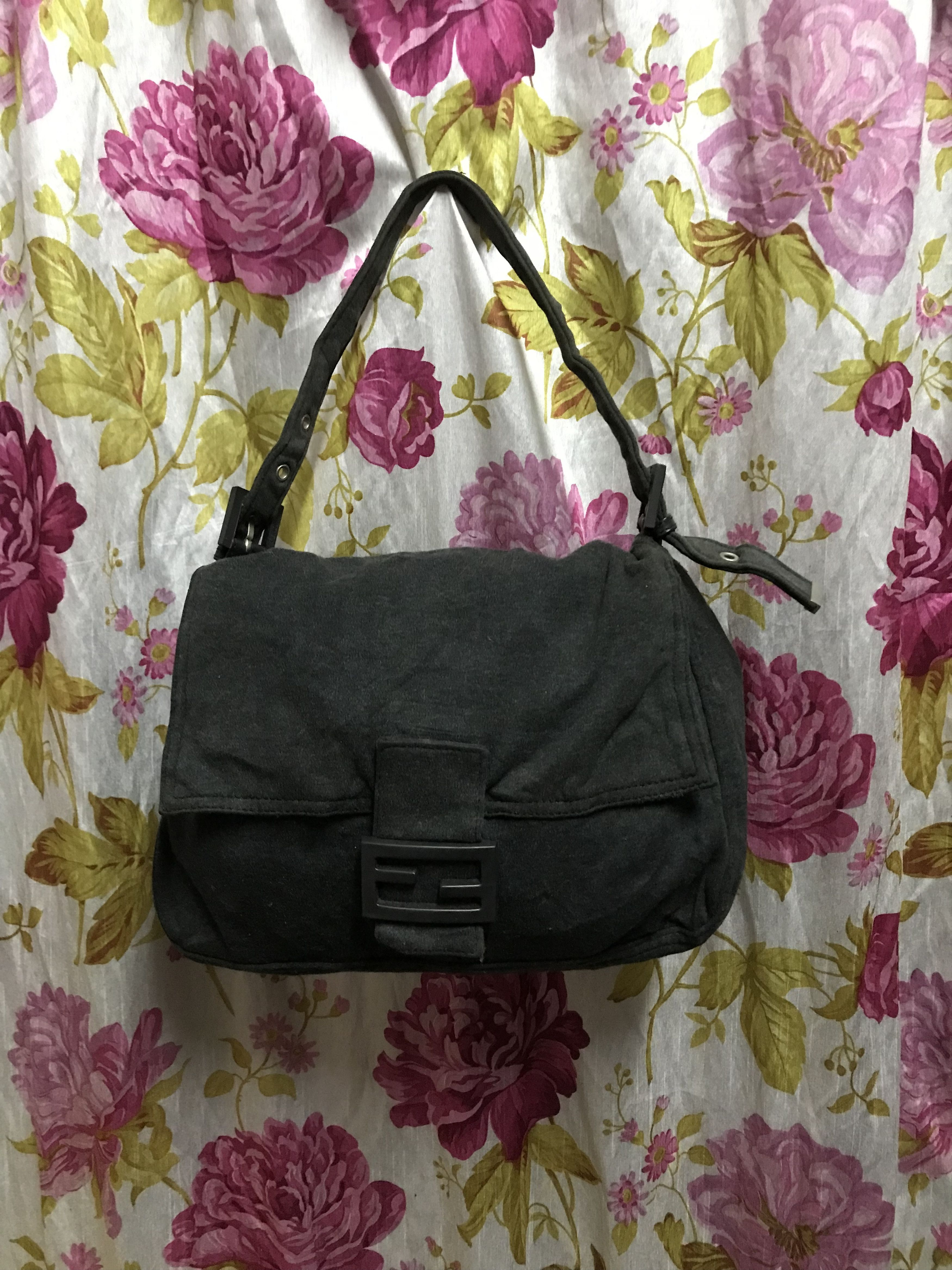 Authentic Fendi Bag Mamma Bagueta