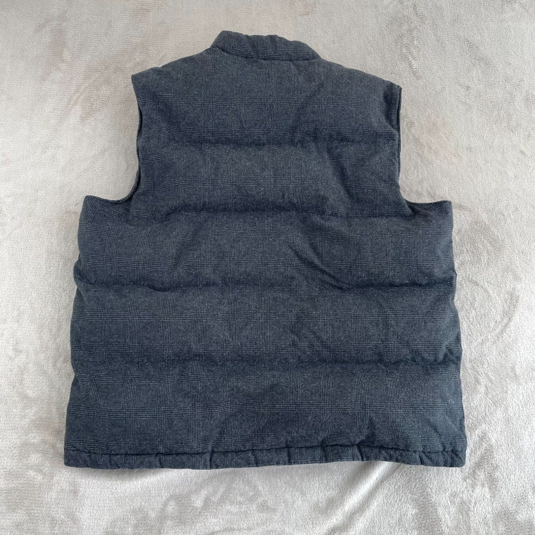 Banana Republic Banana Republic Puffer Vest Men XL Grey Plaid Flannel Satin Lined Full Zip Size US XL / EU 56 / 4 - 4 Thumbnail