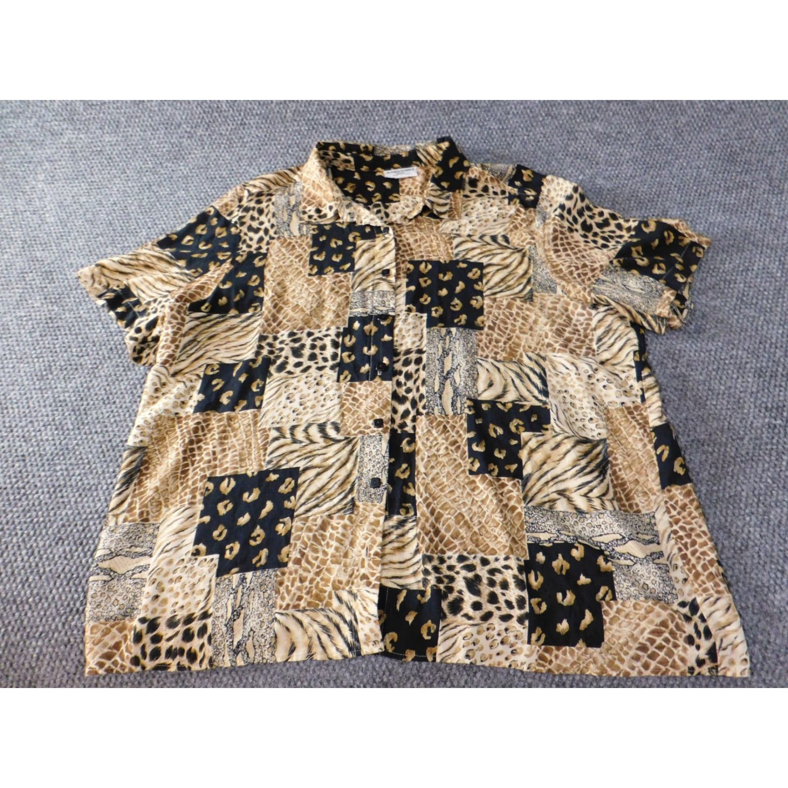 Vintage Alfred Dunner Button-Up Shirt Womens 22W Brown Floral Box Collared Short Sleeve Polyester Stretch Casual Regular Men/Women Not specified Size 3XL / US 20-22 - 2 Thumbnail