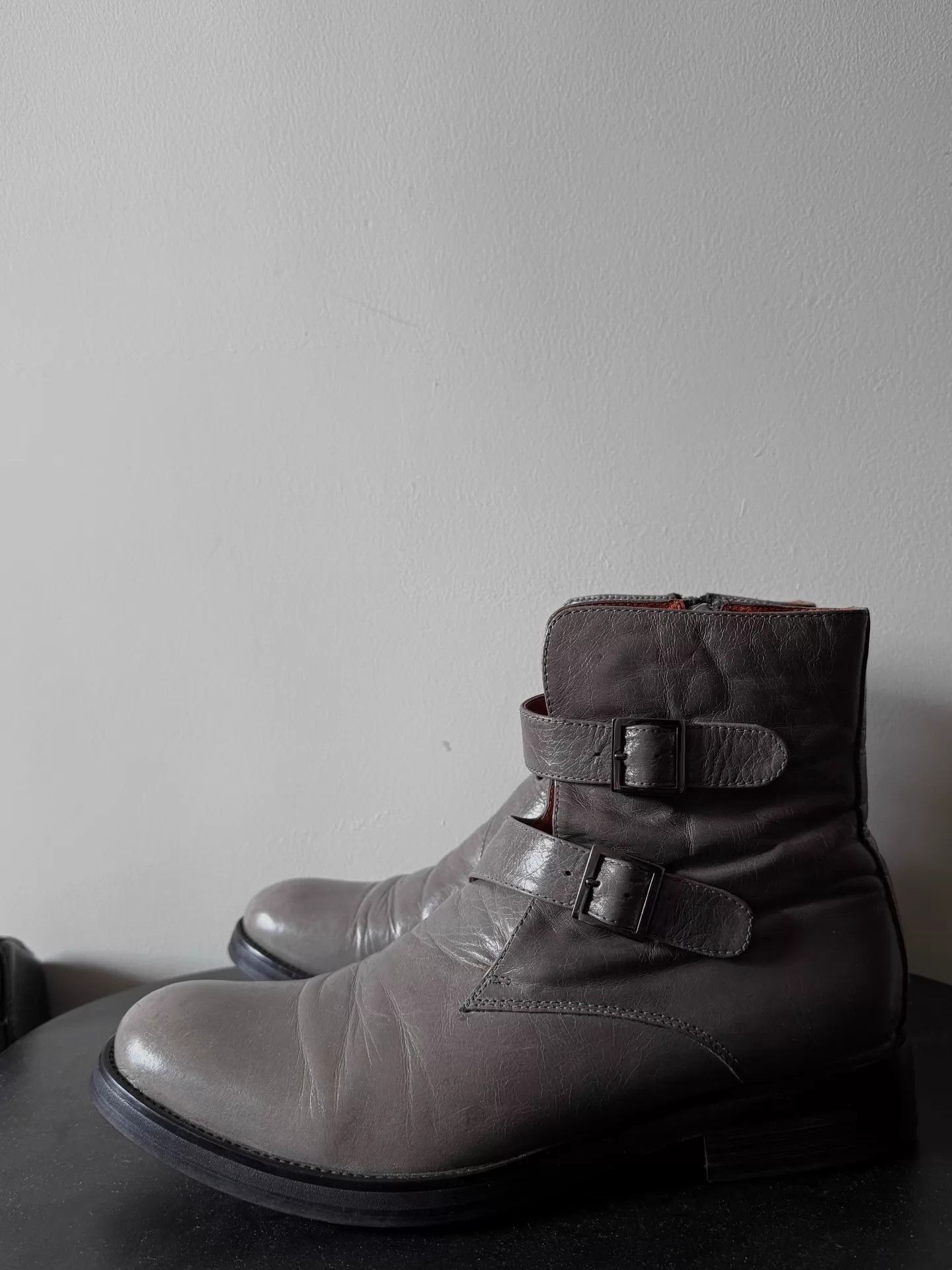 Gucci Gucci Vintage 00s Elephant Gray Buckle Boots 40 Size US 7 / EU 40 - 2 Thumbnail