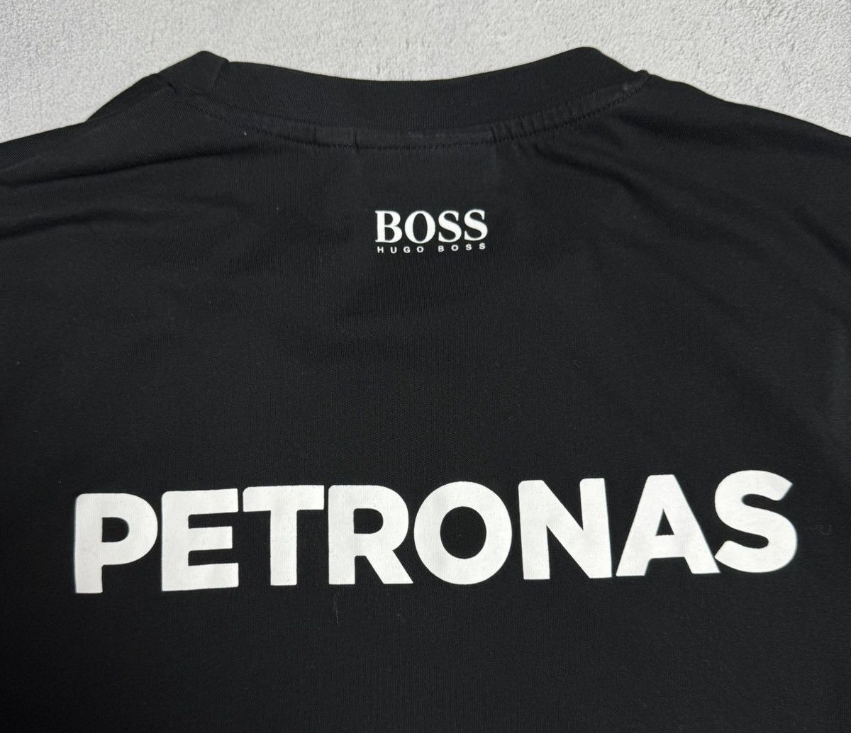 Mercedes-Benz Mercedes AMG Petronas F1 Racing Team T-Shirt Logo Size US L / EU 52-54 / 3 - 8 Thumbnail
