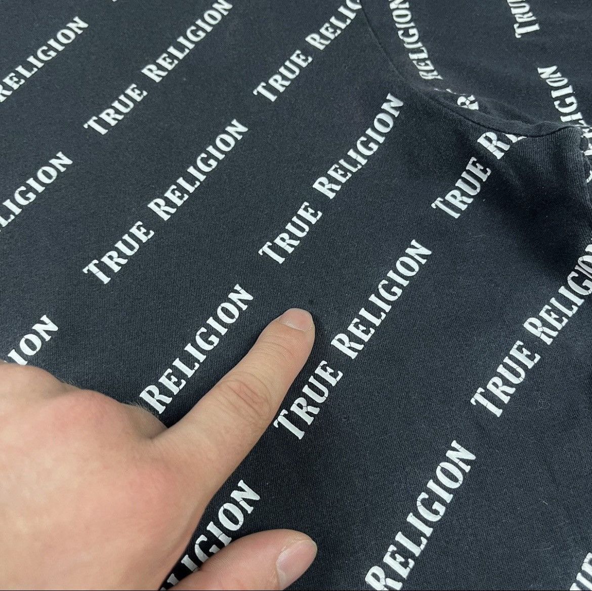 True Religion Vintage True Religion multilogo y2k japanese tee 90’s Size US L / EU 52-54 / 3 - 19 Thumbnail