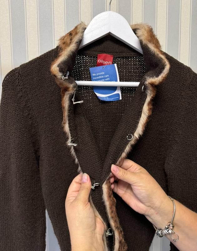 Other Brown jumper with leopard fur trim US sz 8 brand Olsen Size M / US 6-8 / IT 42-44 - 2 Thumbnail