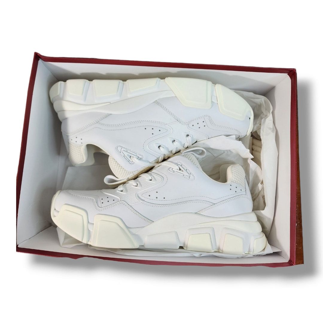 Salvatore Ferragamo Ferragamo White Booster Sneaker Men's Size 7/Women's Size 9 Size US 7 / EU 40 - 5 Thumbnail
