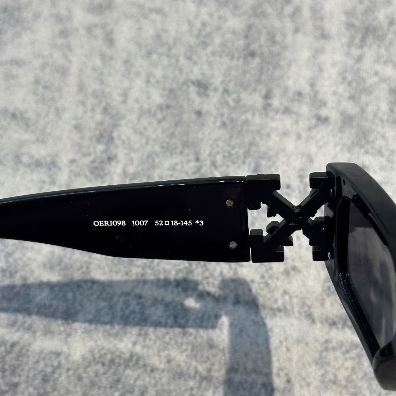 Off-White OFF WHITE ROMA BLACK DARK GREY SUNGLASSES Size ONE SIZE - 5 Thumbnail