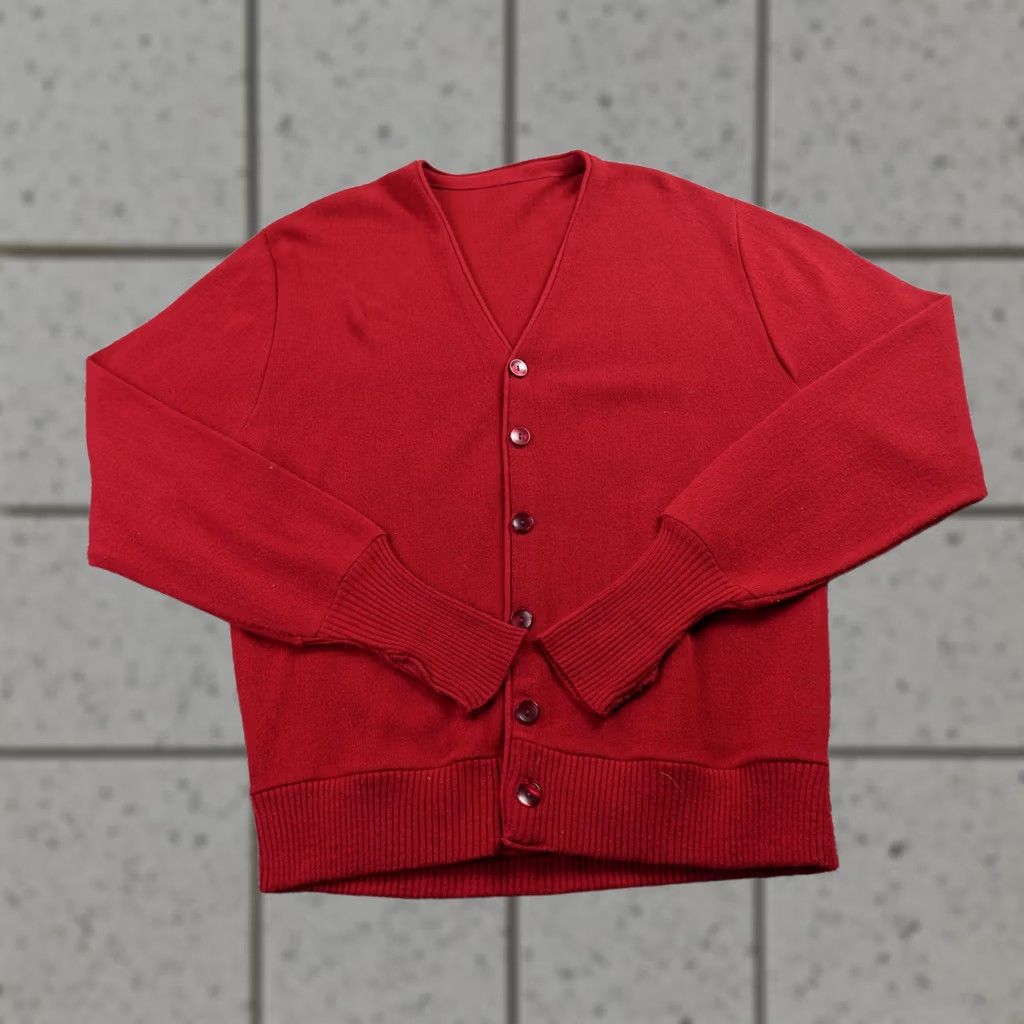 Vintage VINTAGE Mens Cardigan Sweater M Red Orlon Acrylic V-Neck Knit Grandpa Knit Solid Long Sleeve Size US M / EU 48-50 / 2 - 1 Thumbnail