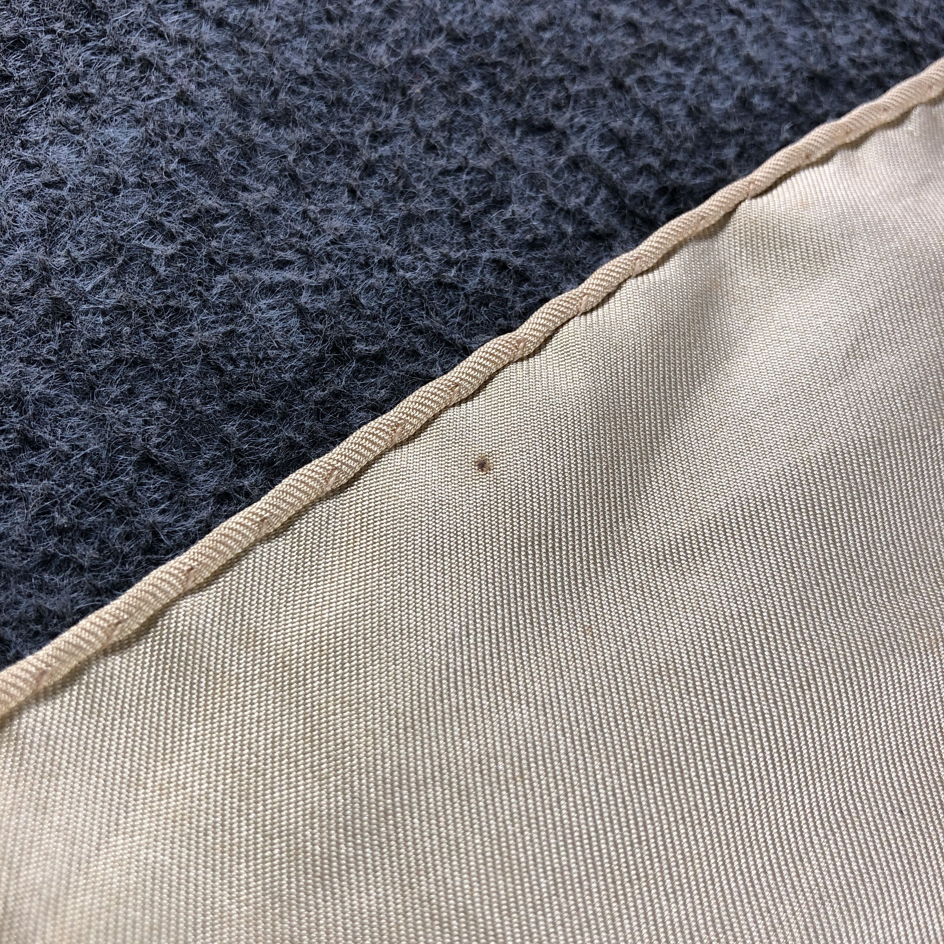 Vintage Louis Vuitton Monogram Silk Scarf Brown Beige M1403 Size ONE SIZE - 14 Thumbnail