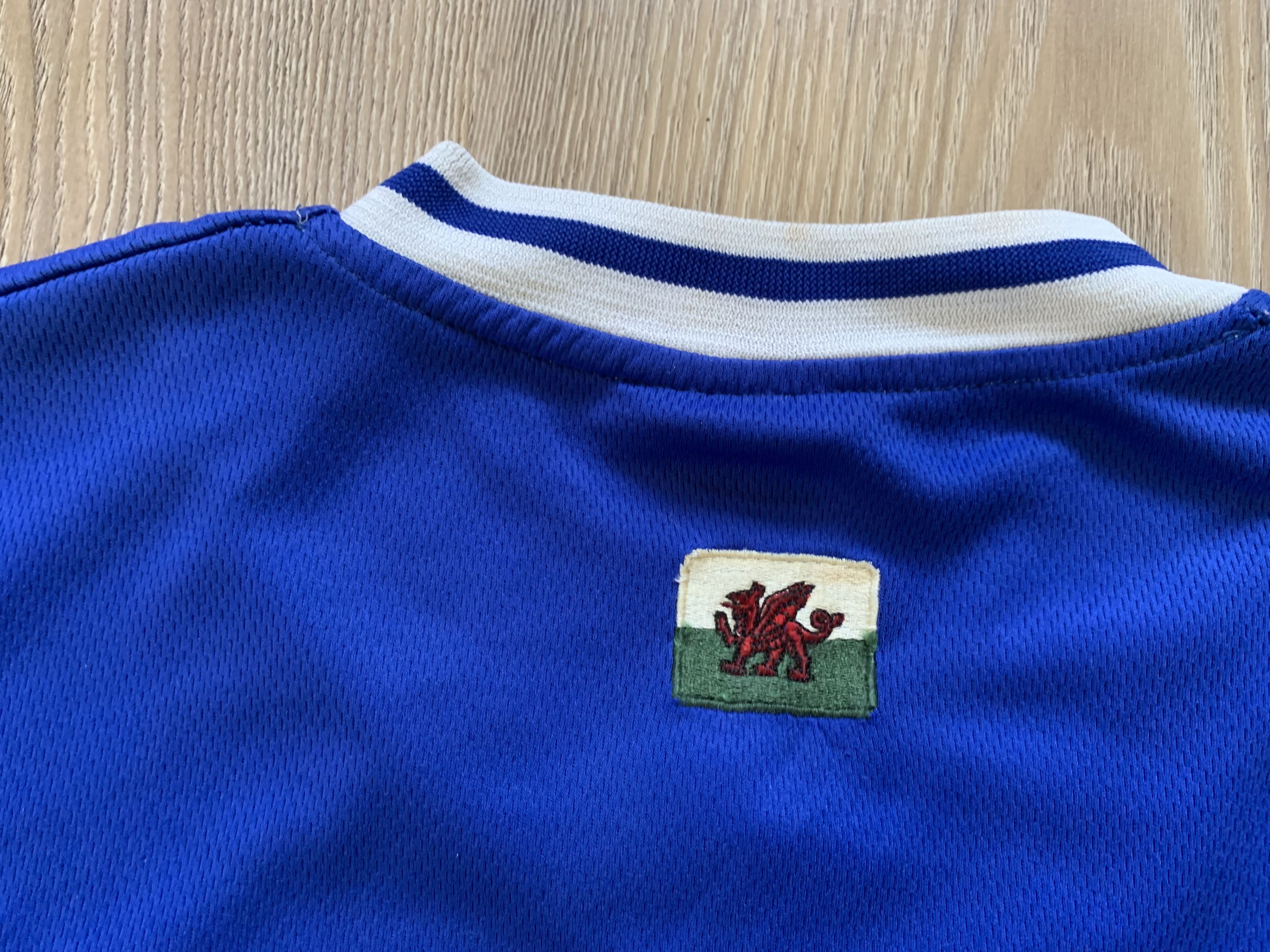 Vintage Vintage Strike Force Cardiff City Football Shirt 2000-2001 Size US XL / EU 56 / 4 - 5 Thumbnail