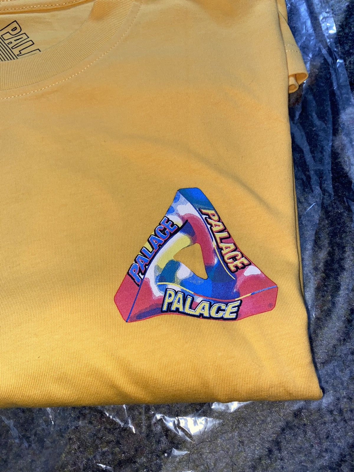 Palace Palace I Don’t Skate on a Sunday T-Shirt Yellow Size US M / EU 48-50 / 2 - 2 Thumbnail