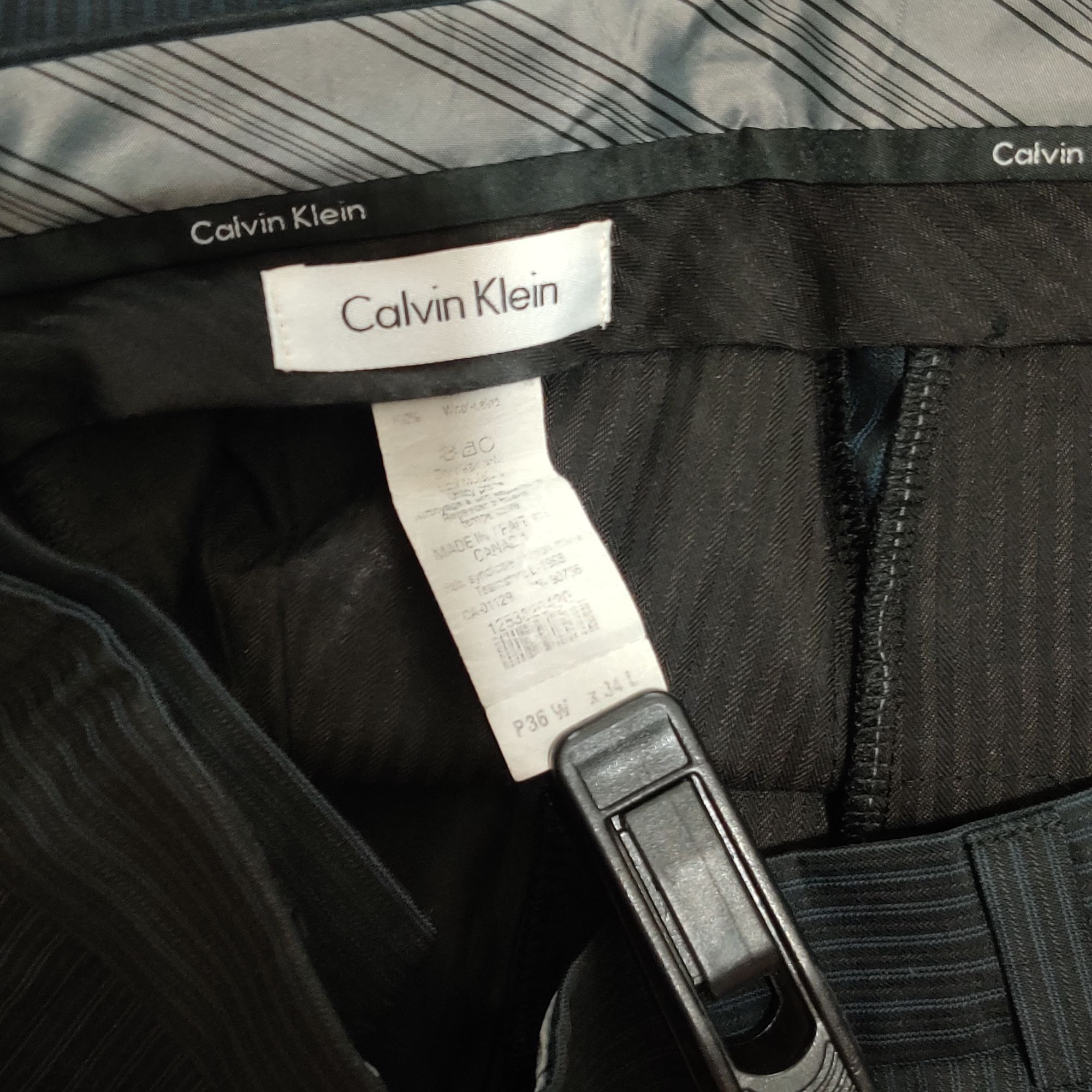 Vintage Calvin Klein 36 W x 30 L Black Wool Dress Pants Blue Pinstri Size 36R - 6 Thumbnail