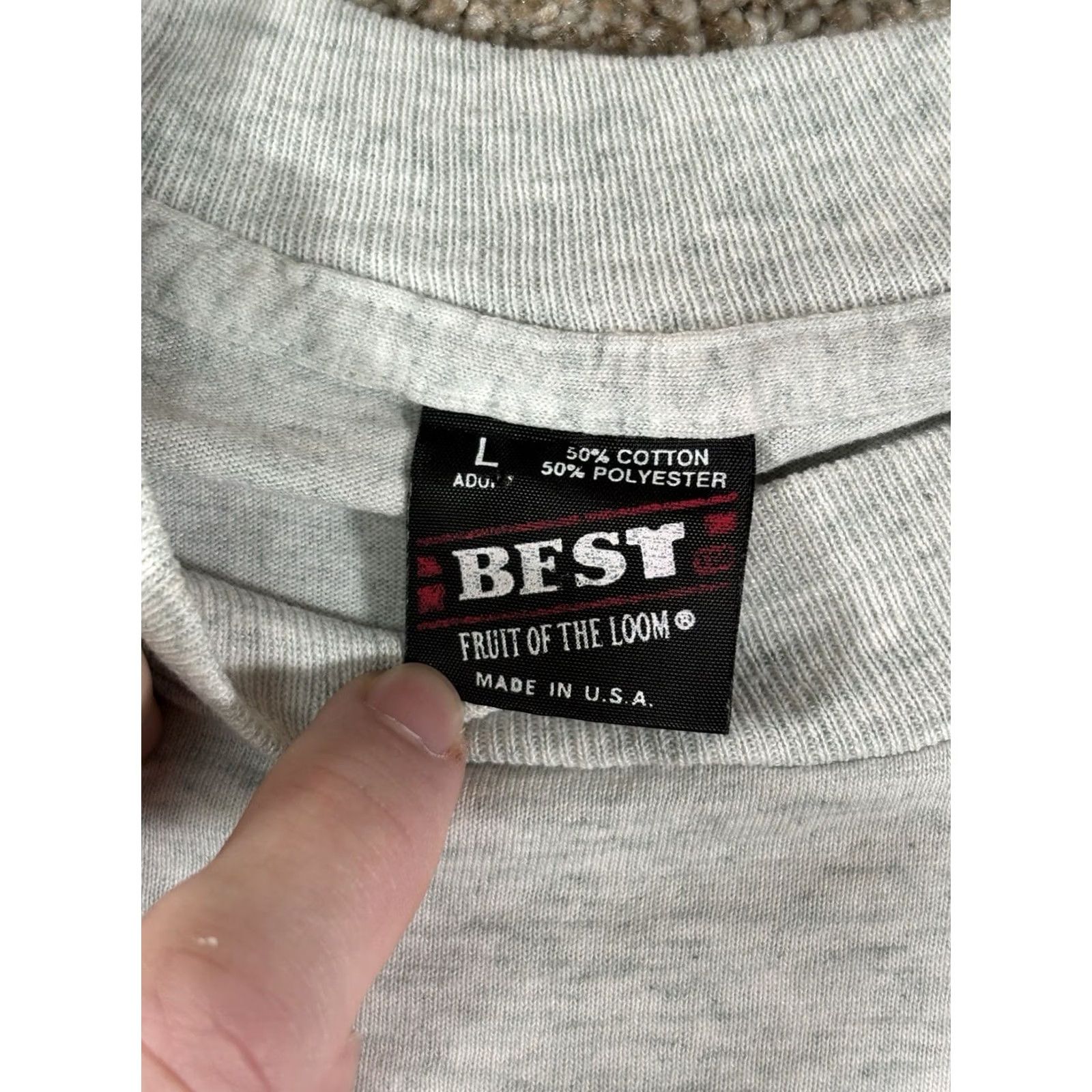 Fruit Of The Loom VINTAGE Chicago Bulls Real Men Wear Red Graphic T Shirt USA Made L Gray Mens 90s Sports World Champions Single Stitch Cotton Polyester Size US L / EU 52-54 / 3 - 4 Thumbnail