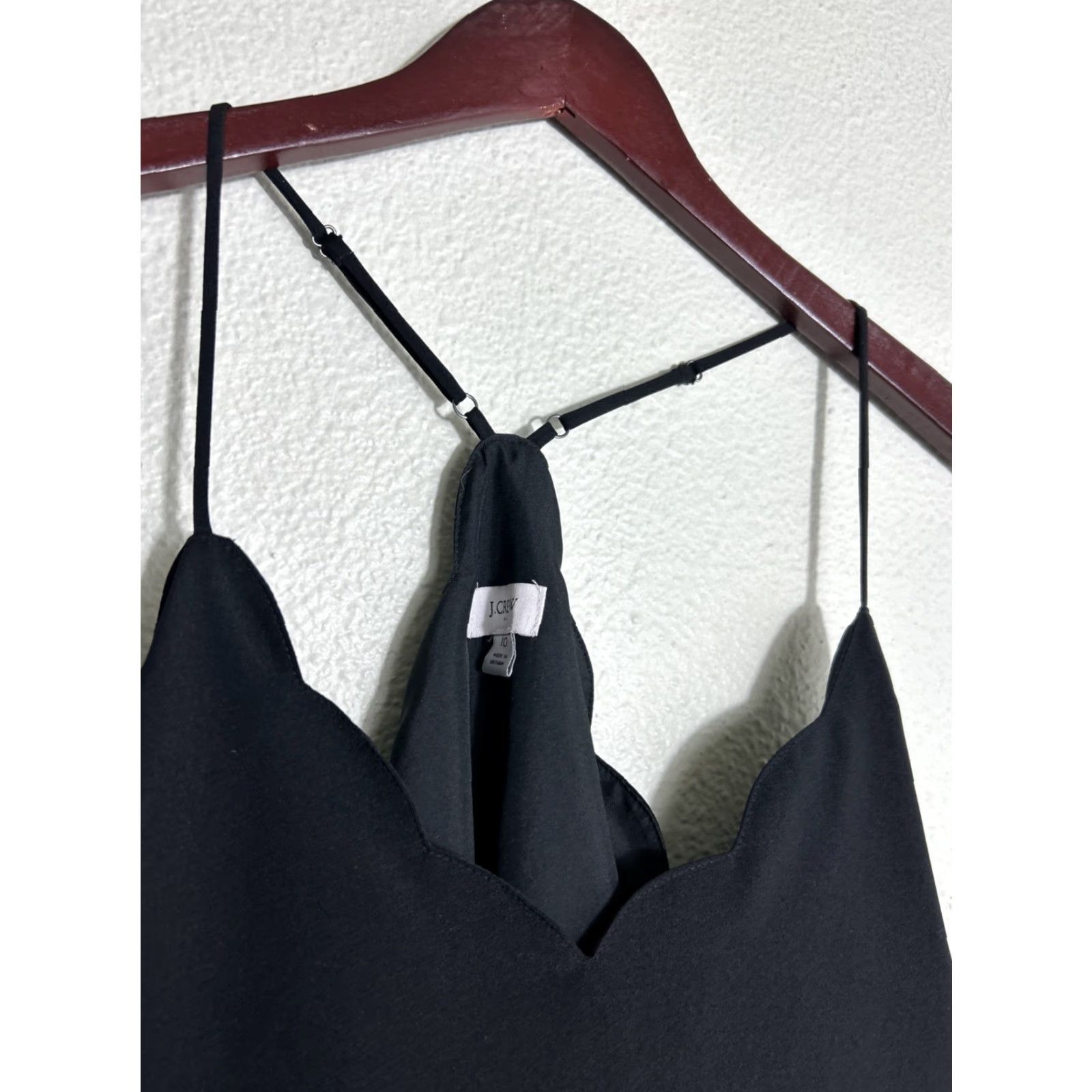 J.Crew J.CREW Cami Top Women 10 Black Scalloped Racerback Lined Tank G3367 Size L / US 10 / IT 46 - 3 Thumbnail
