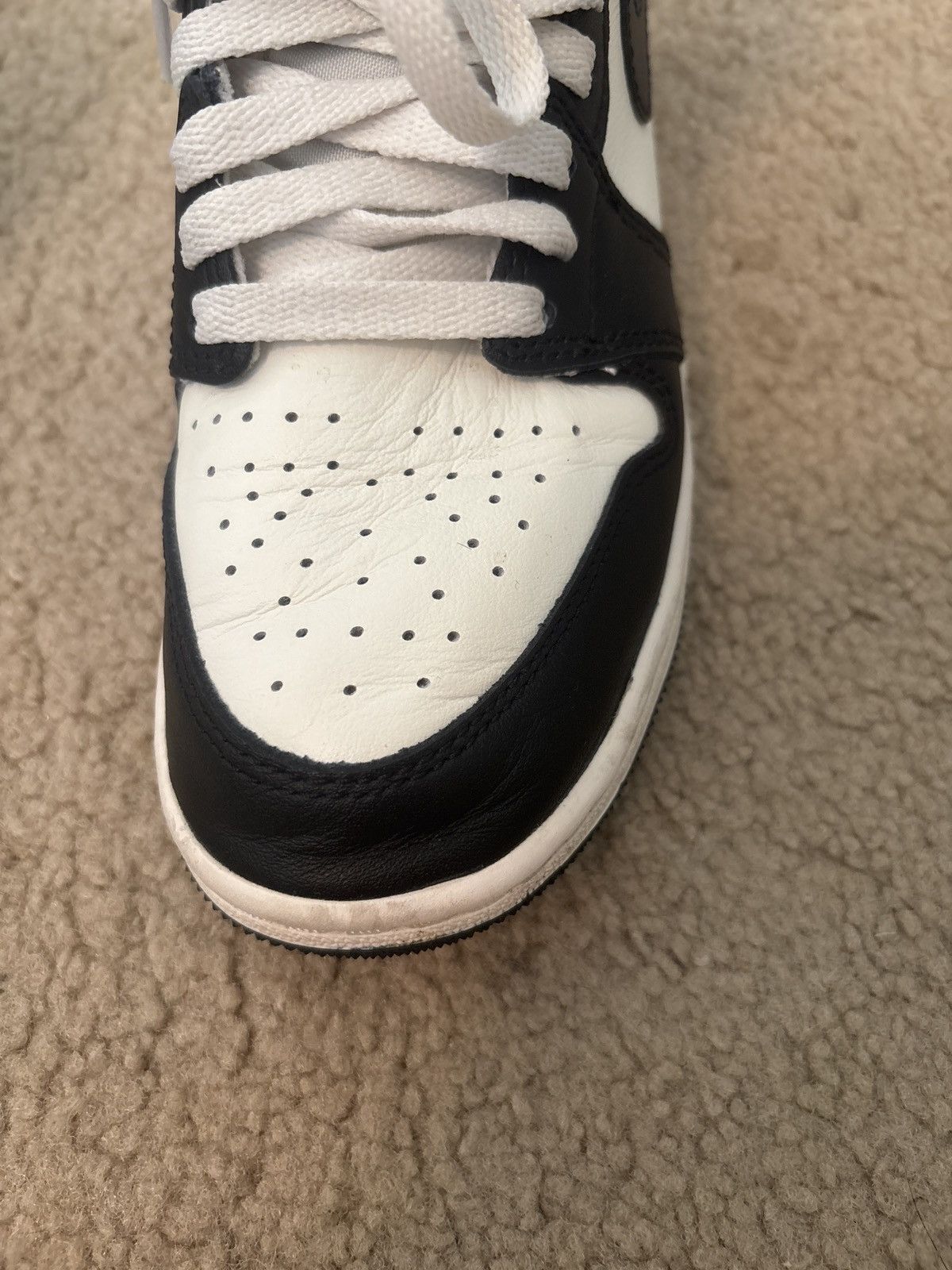 Jordan Brand Air Jordan 1 Retro High OG GS “Dark Mocha” Size US 6 / IT 36 - 8 Thumbnail