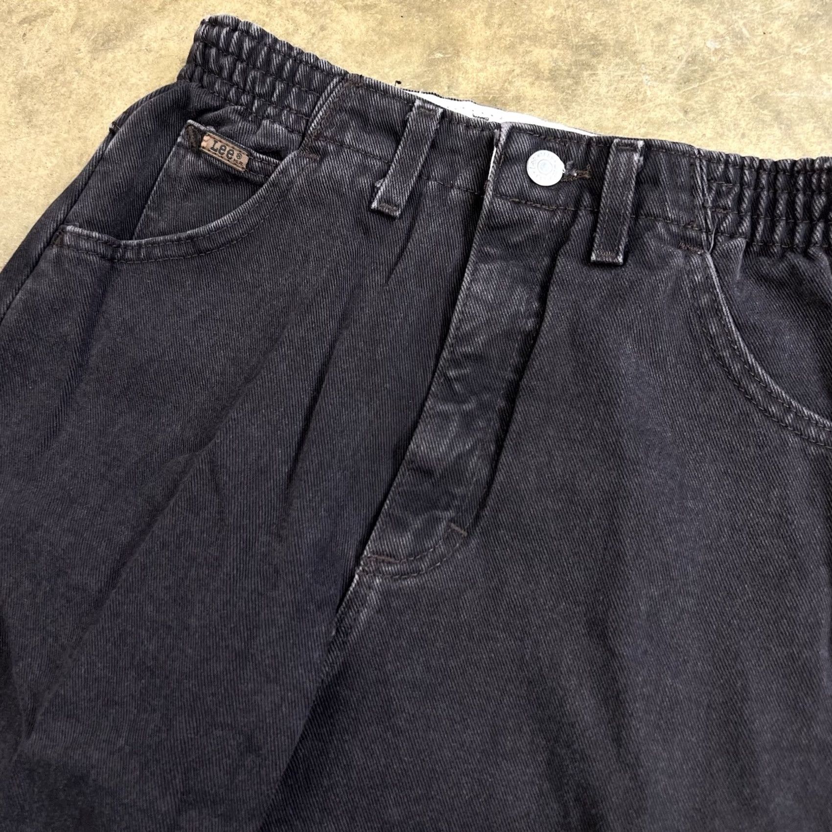 Lee VINTAGE Lee Jeans Womens Denim High Waist 90s Tapered Regular Fit 26x27 Dark Brown Cotton Made USA Size 26" / US 2 / IT 38 - 6 Thumbnail