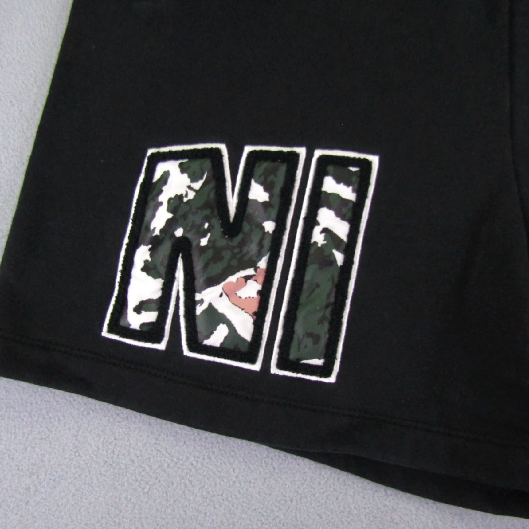 Nike Nike Shorts Womens Small Black Pink Camo French Terry Sweats Joggers Athletic Size 28" / US 6 / IT 42 - 3 Thumbnail