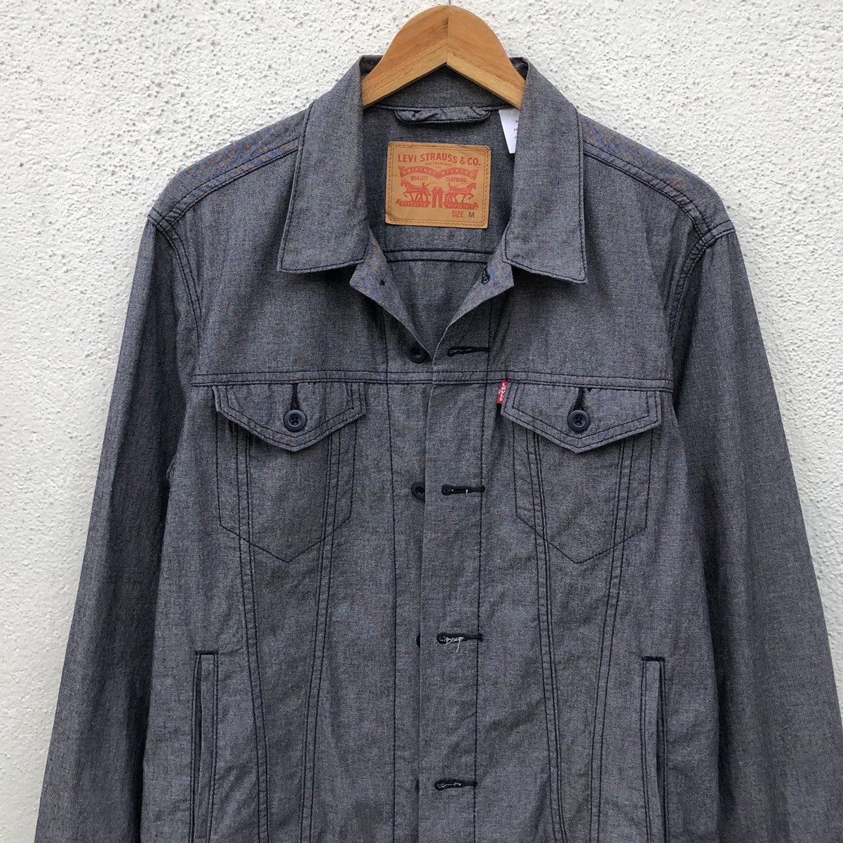 Levi's Vintage Levis Trucker Chambray Jacket Size US M / EU 48-50 / 2 - 5 Thumbnail