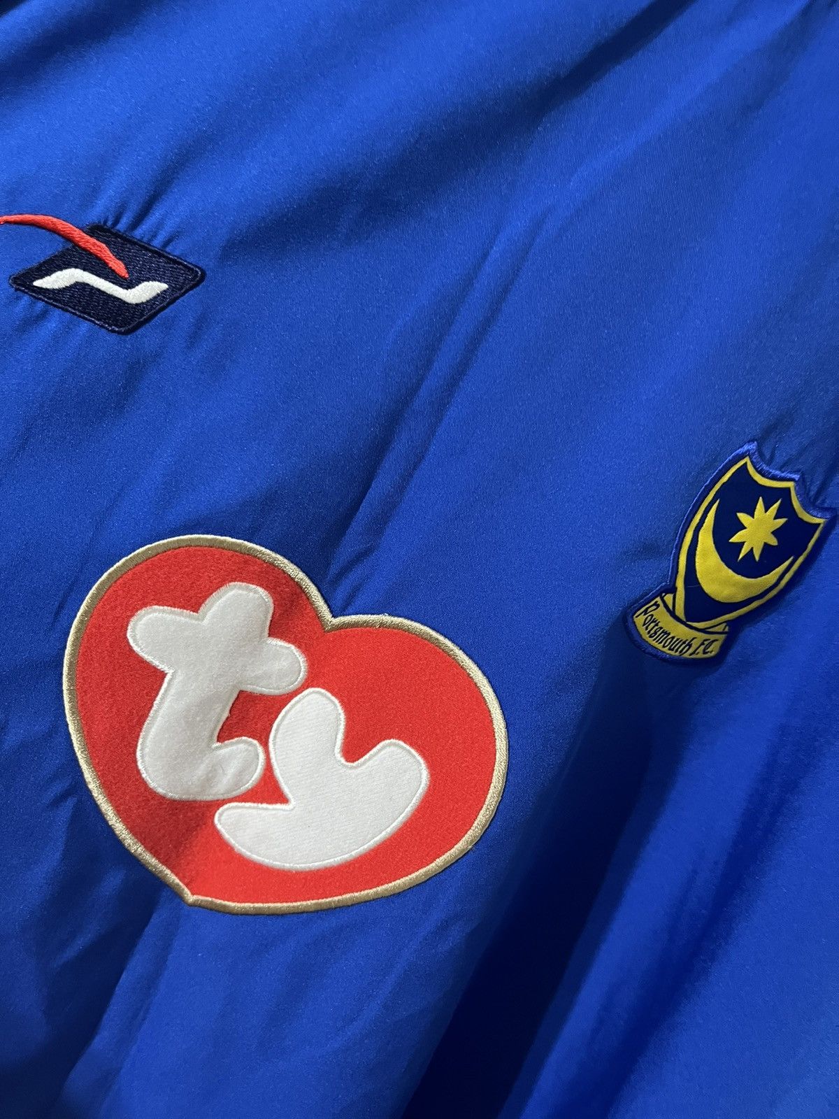 Other Patrick FC Portsmouth 02/04 Home Jersey Size US XXL / EU 58 / 5 - 4 Thumbnail
