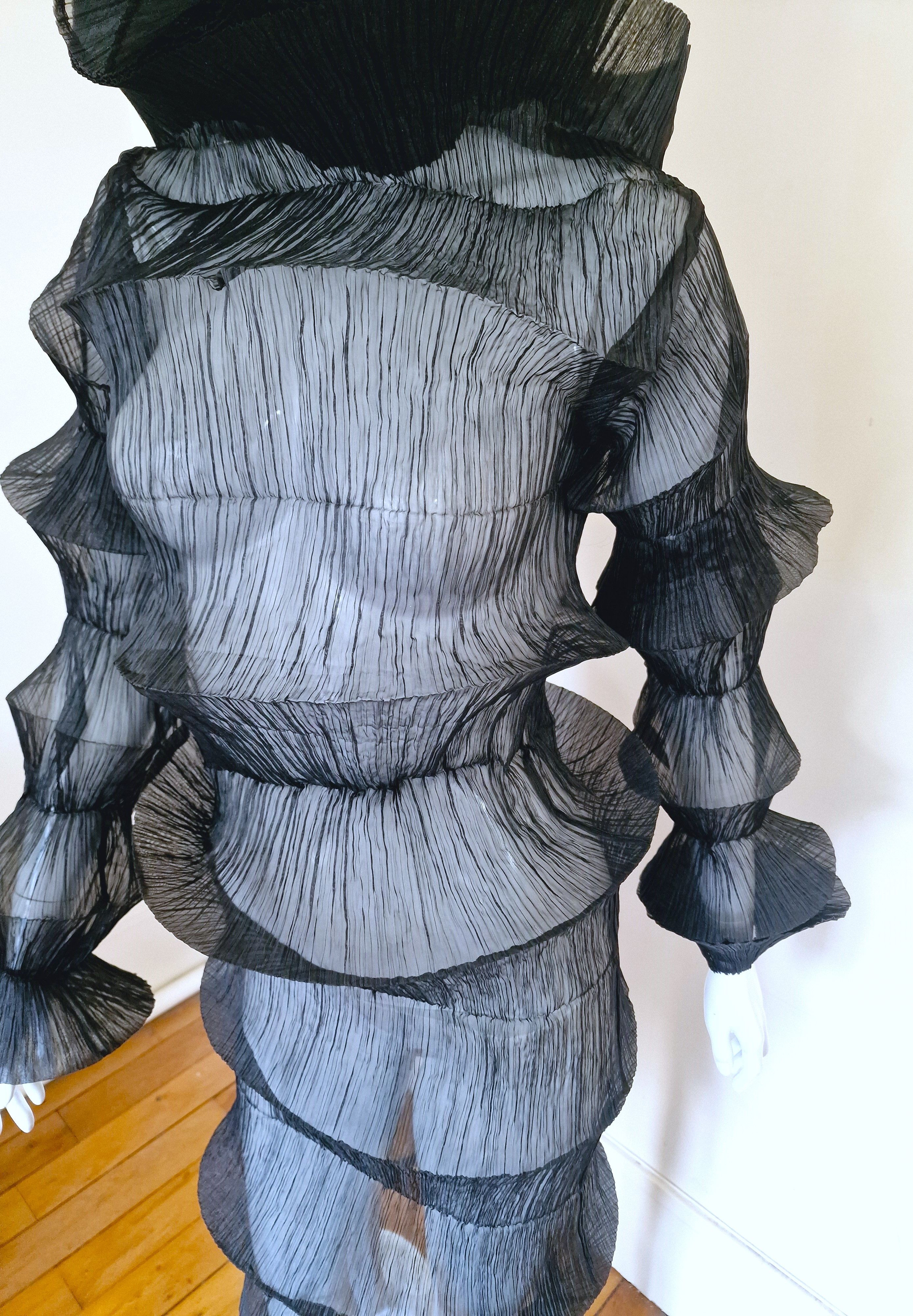 Issey Miyake Issey Miyake 1994 S/S Flying Saucer Pleated Gown Dress Size M / US 6-8 / IT 42-44 - 7 Thumbnail